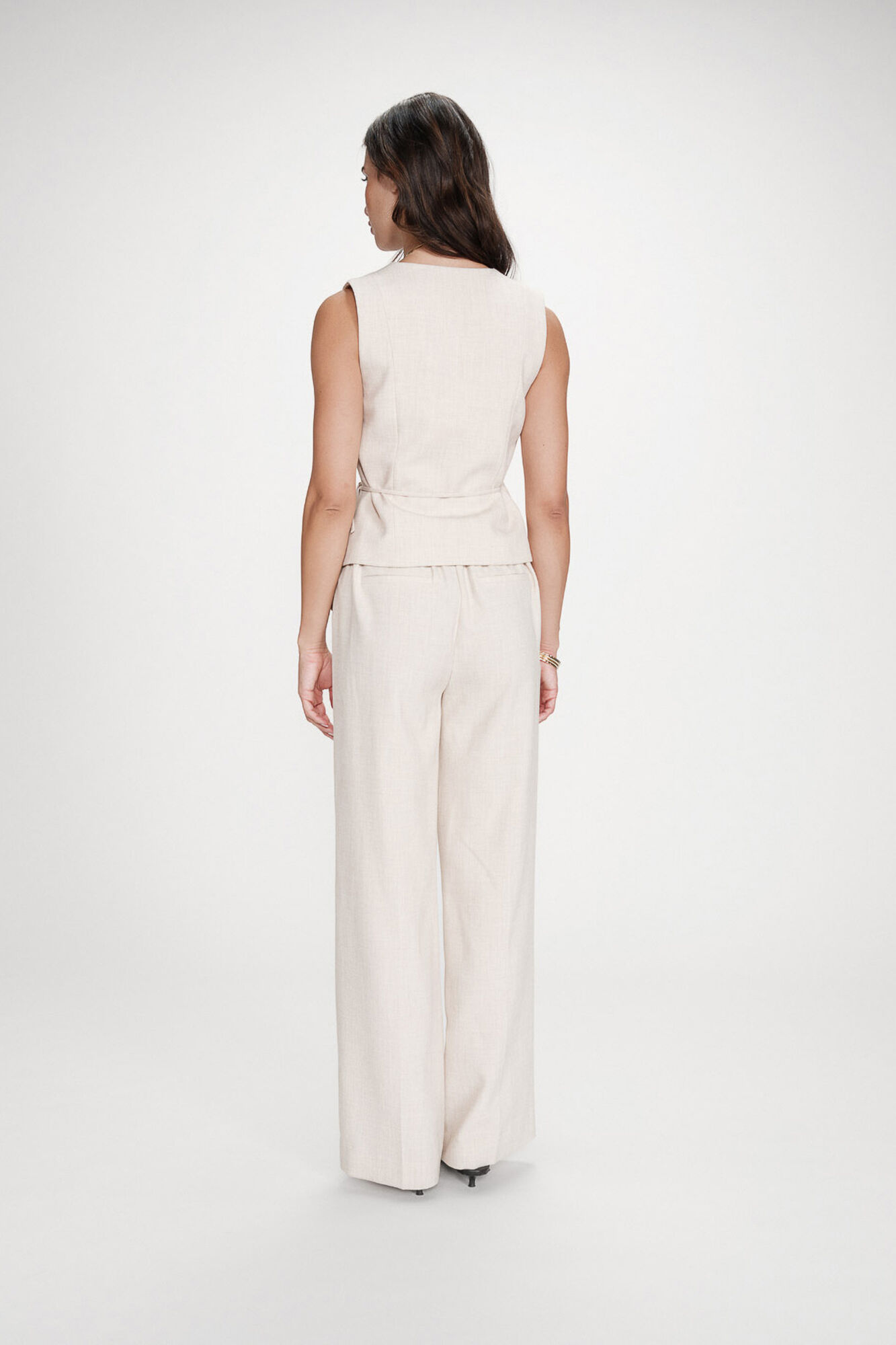 Grace & Mila Colete Vilmont Tostado