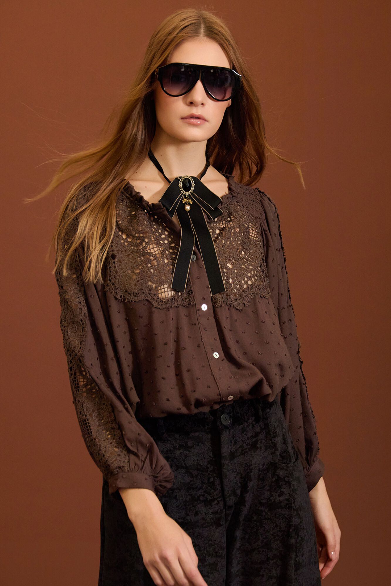 Meisie Blusa en plumeti y encaje