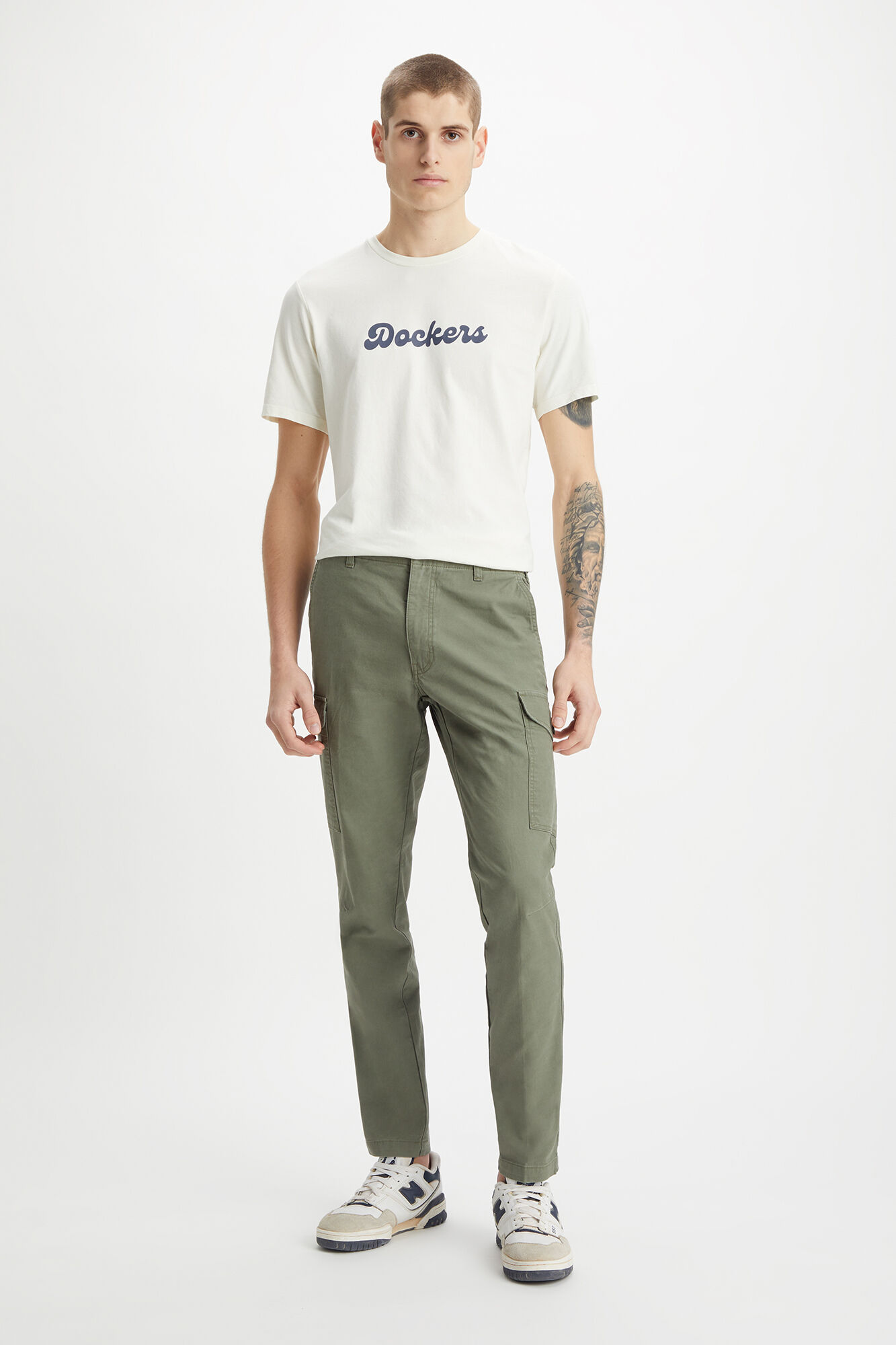Dockers Pantal&oacute;n Cargo Slim Tapered Fit para hombre Kaki
