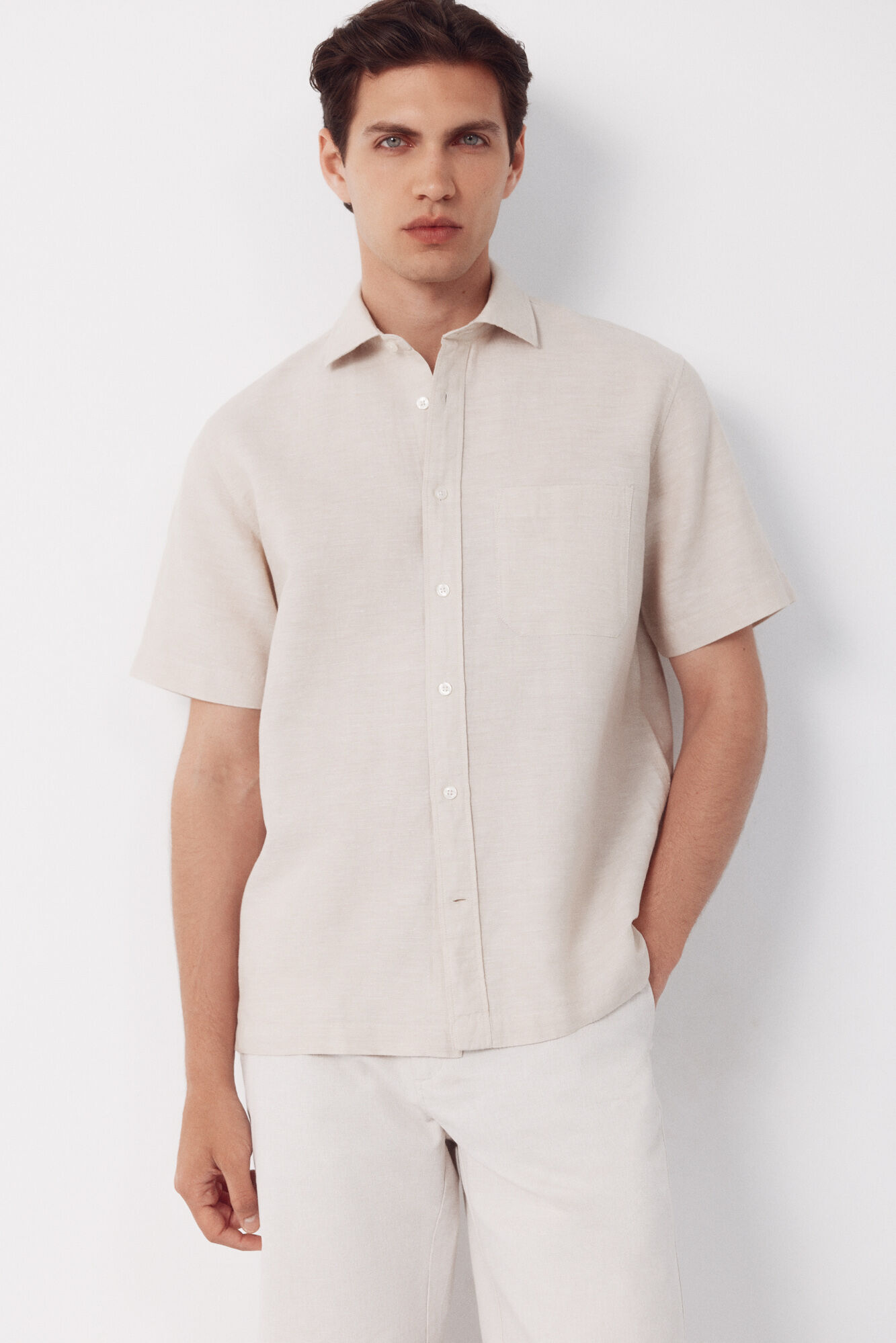 Cortefiel Camisa algod&oacute;n lino lisa manga corta