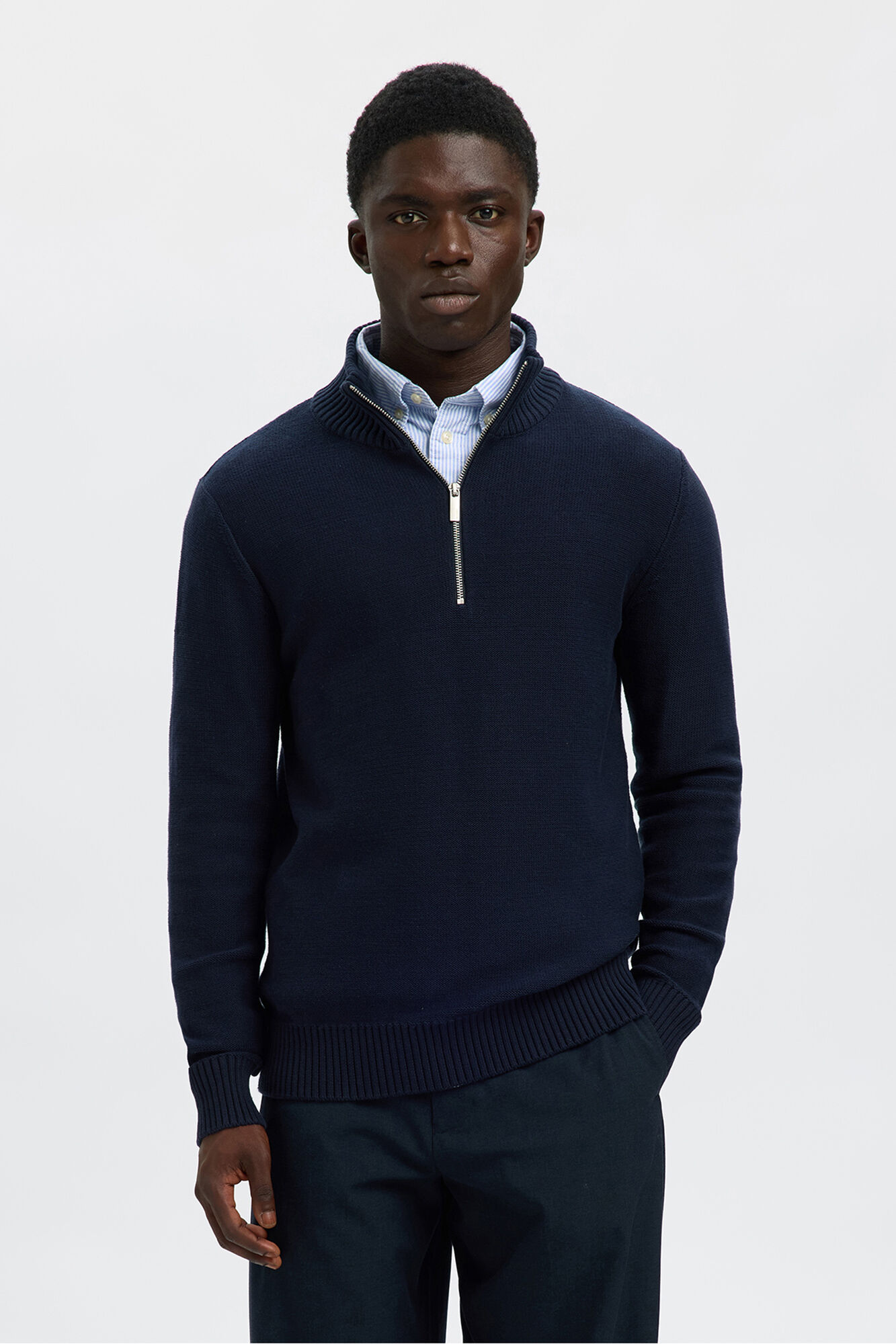 Selected Jersey estructura media cremallera 100% algod&oacute;n org&aacute;nico. Azul marino