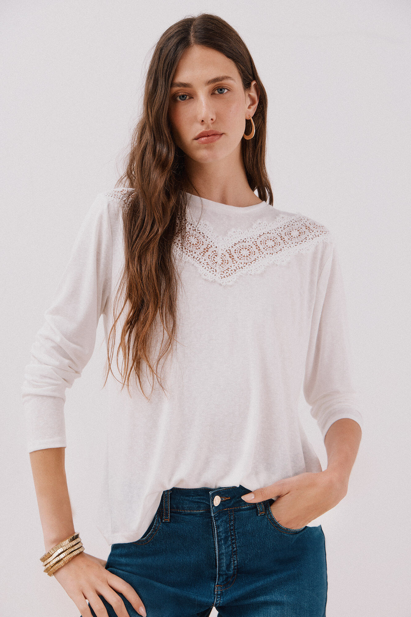 Cortefiel Floral lace detail t-shirt
