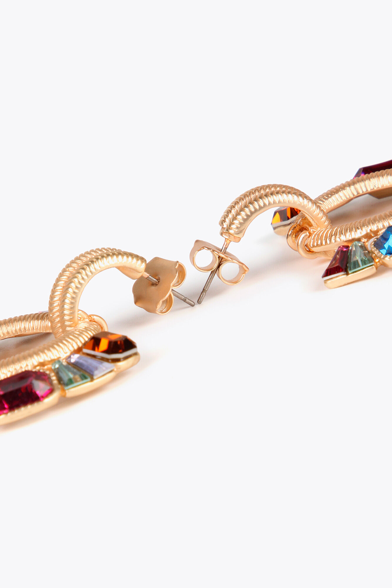 Lola Casademunt Pendientes joya de aro frontal Multicolor