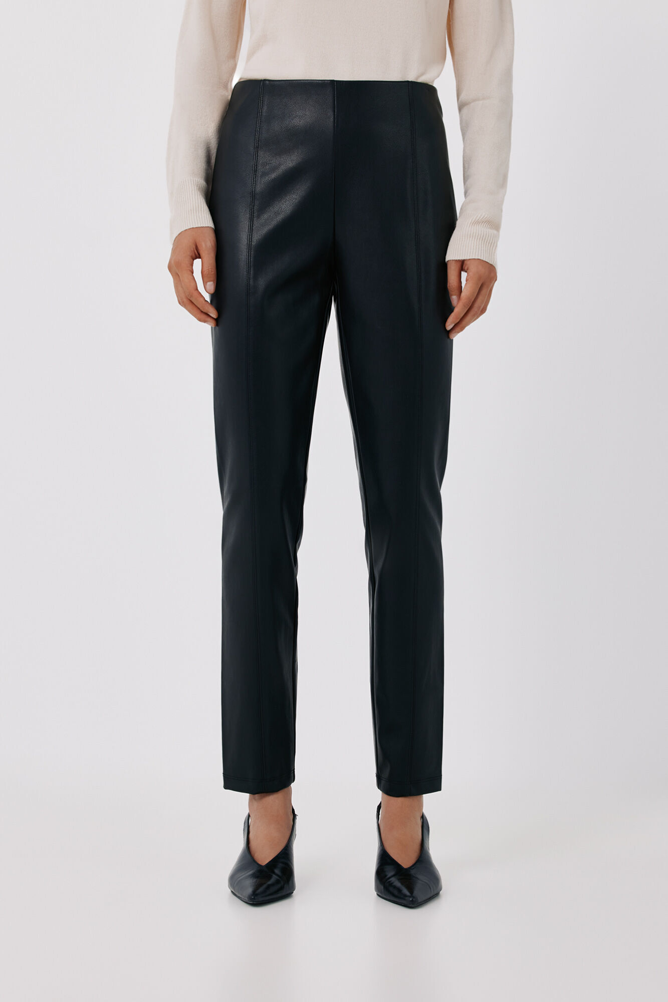Cortefiel Elastic faux leather women's leggings
