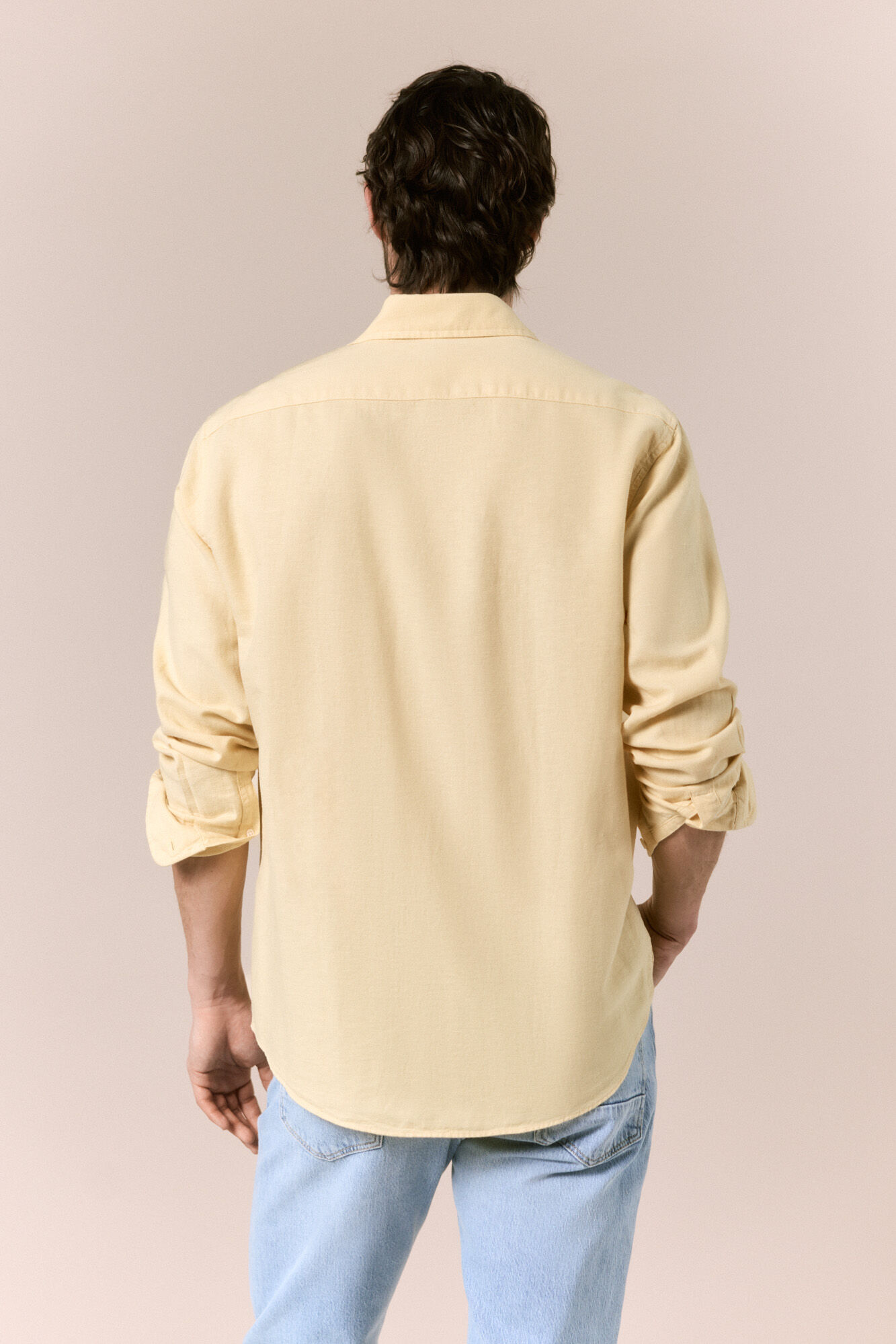 OOTO Camisa manga comprida em algod&atilde;o e linho Dourado