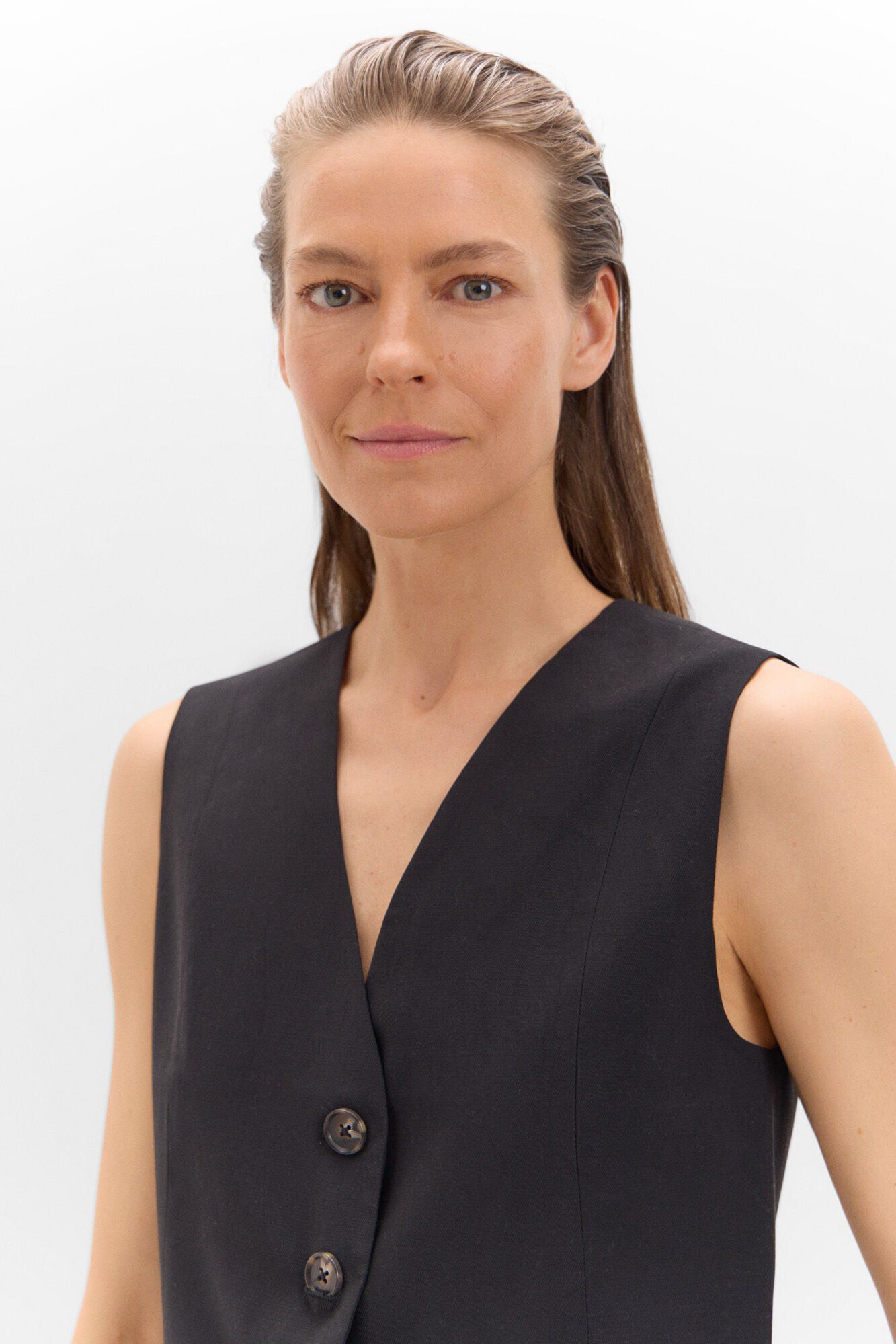 Cortefiel Chaleco corto Negro