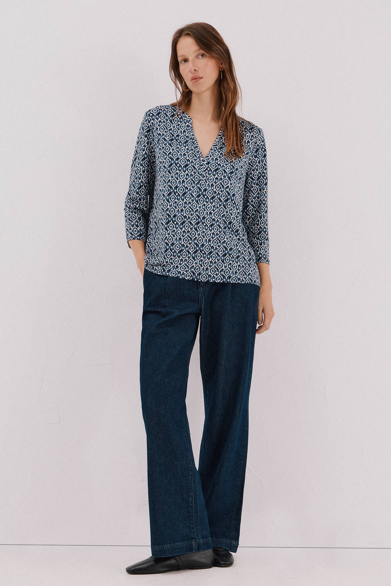 Cortefiel Basic top with mandarin collar Printed blue
