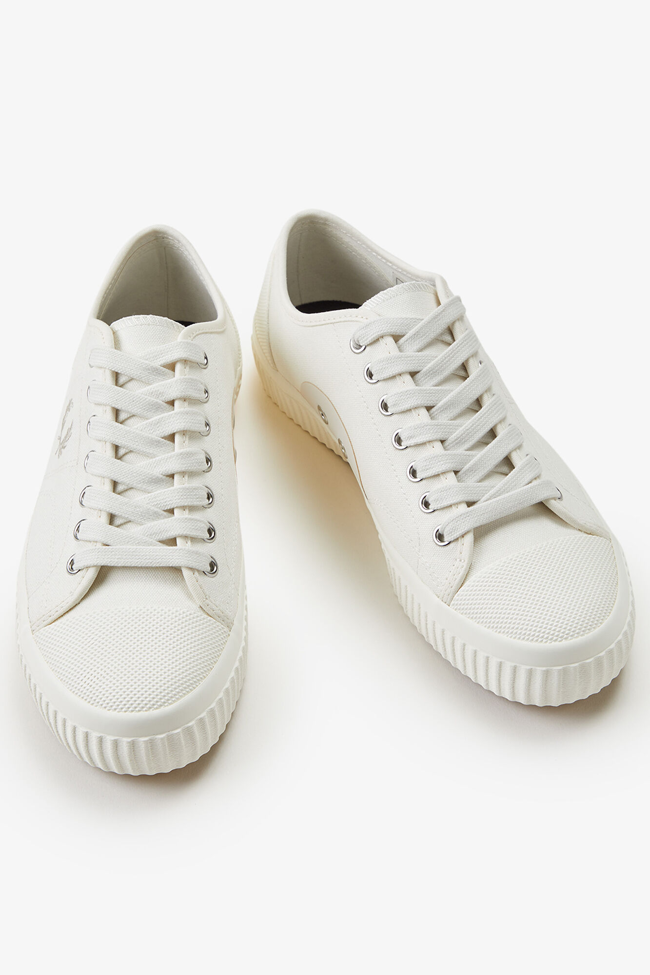 Fred Perry Sapatilhas Hughes-low lona Ecru