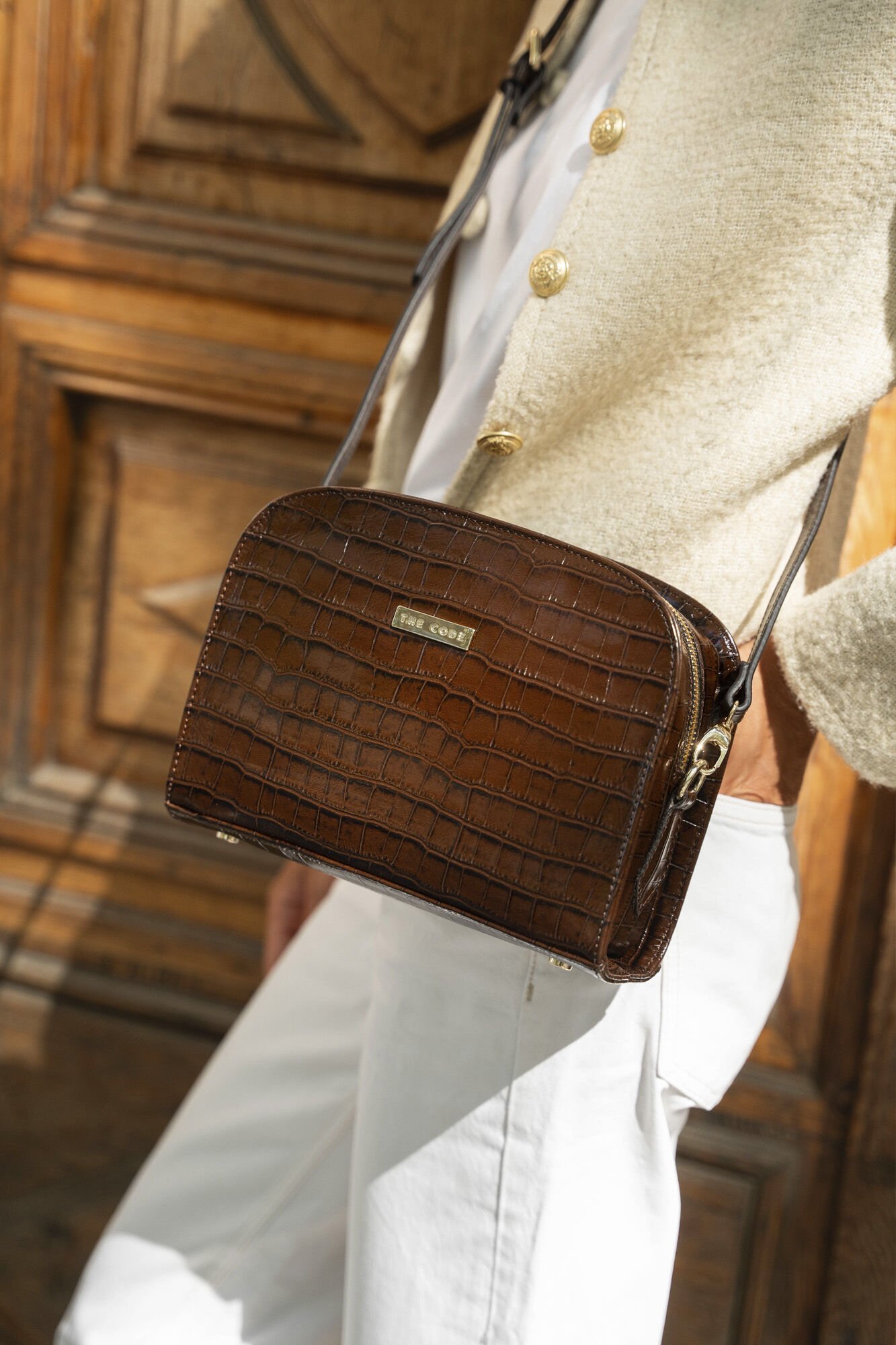 The Code Bolsa tiracolo Cassandra chocolate Castanho