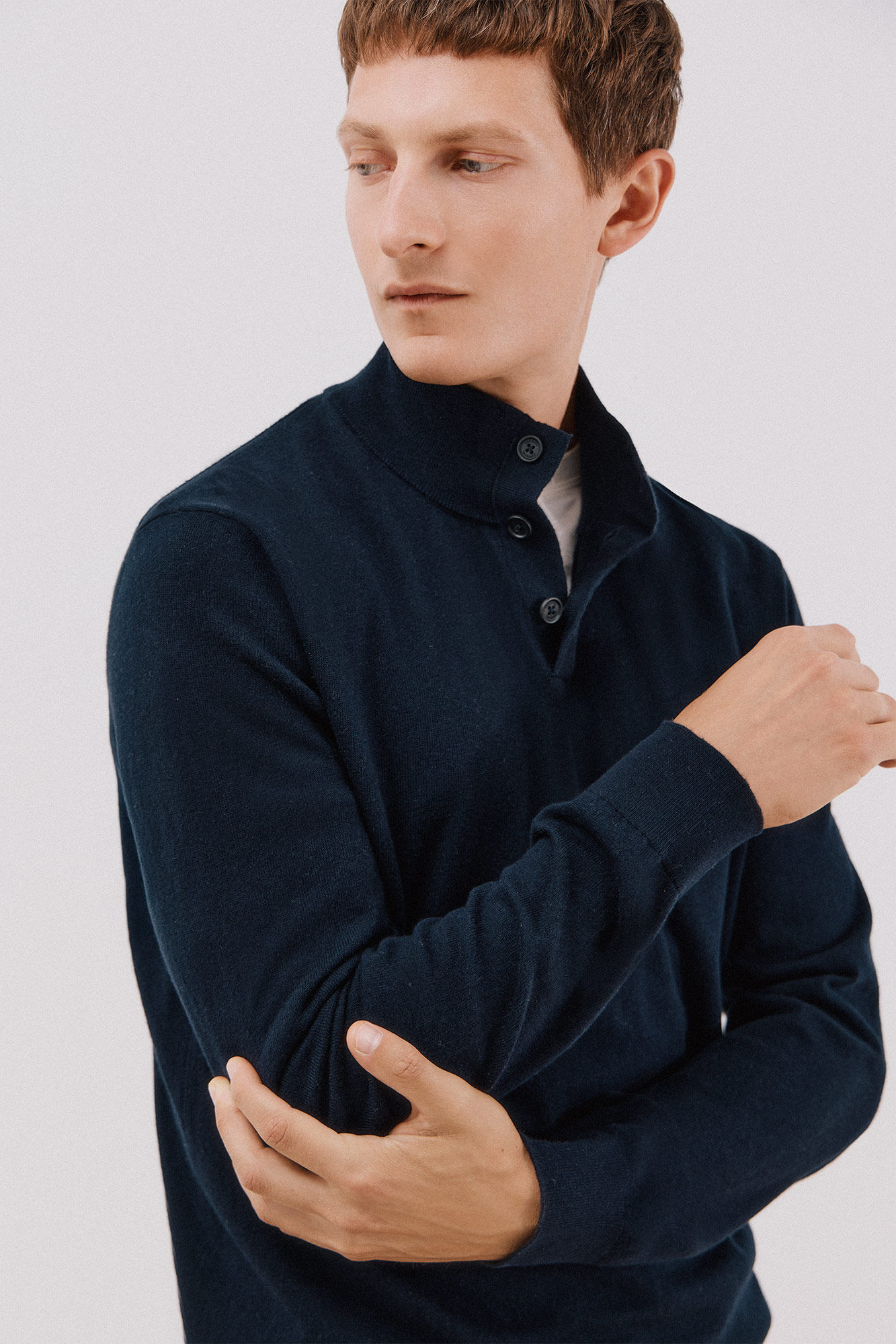 Cortefiel Jersey algod&oacute;n cashmere cuello alto botones