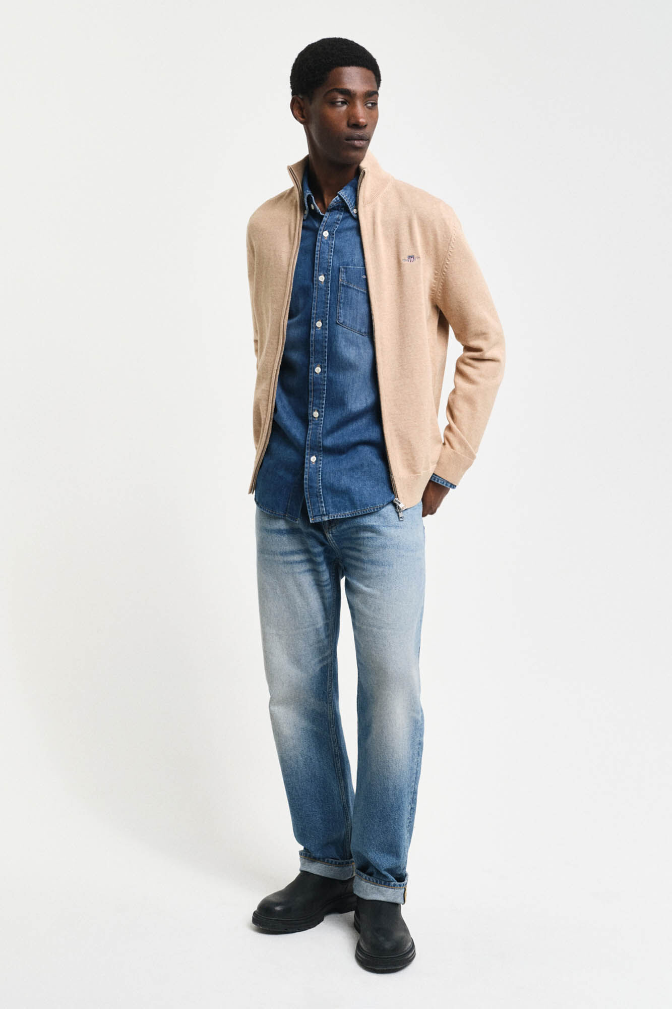 Gant Cardig&atilde; vers&aacute;til Castanho