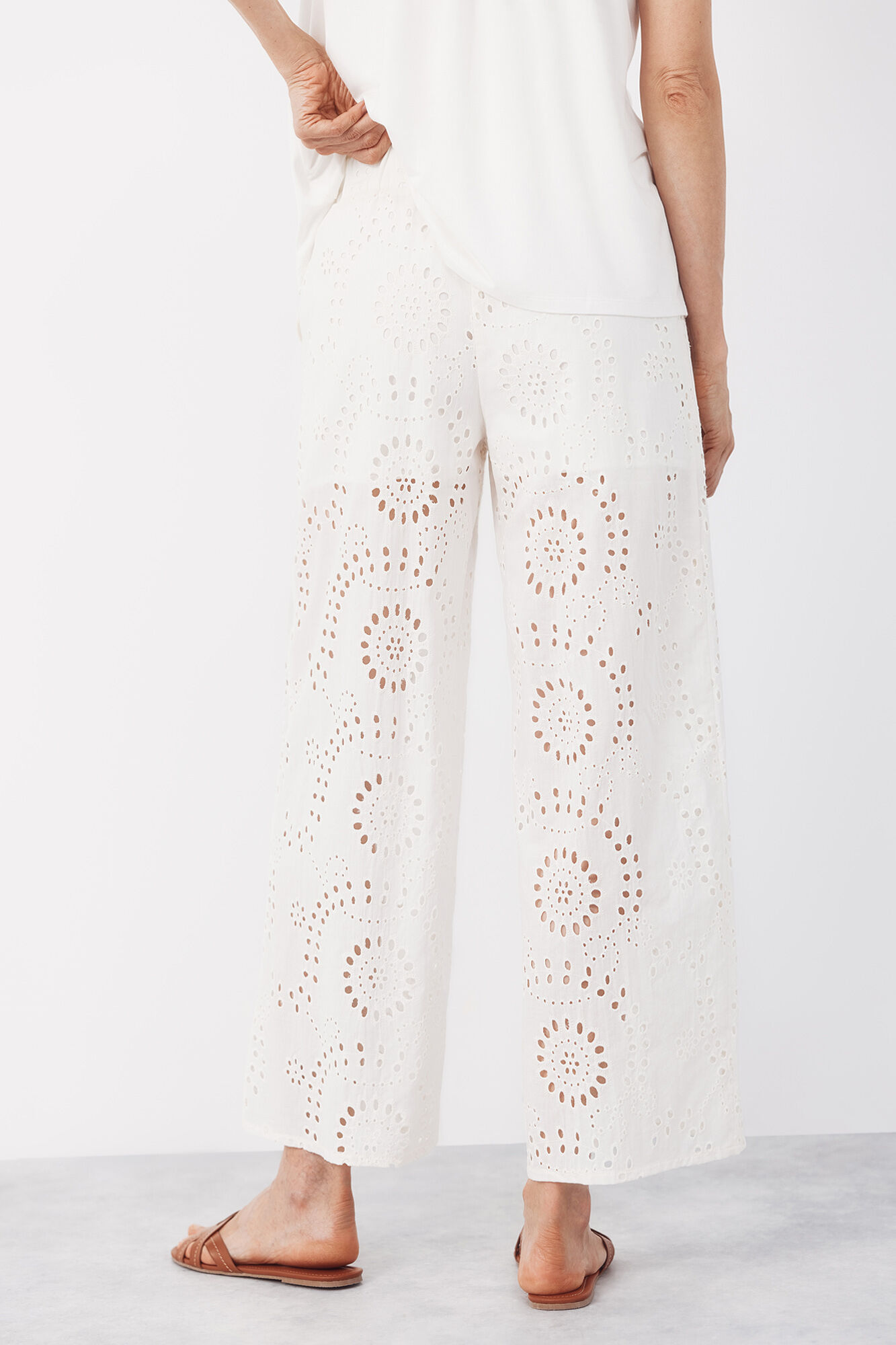 Cortefiel Embroidered women's trousers Ivory