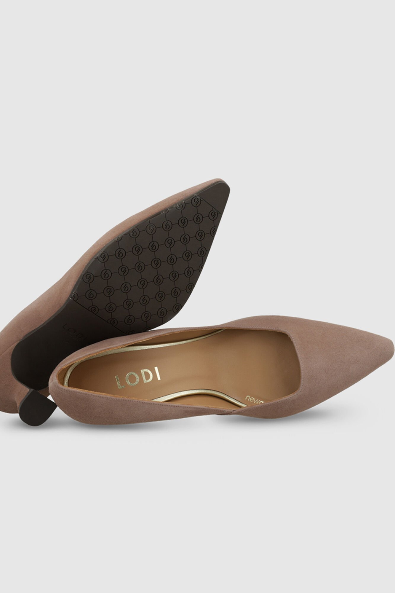 Lodi Sapatos de camur&ccedil;a com decote quadrado Castanho