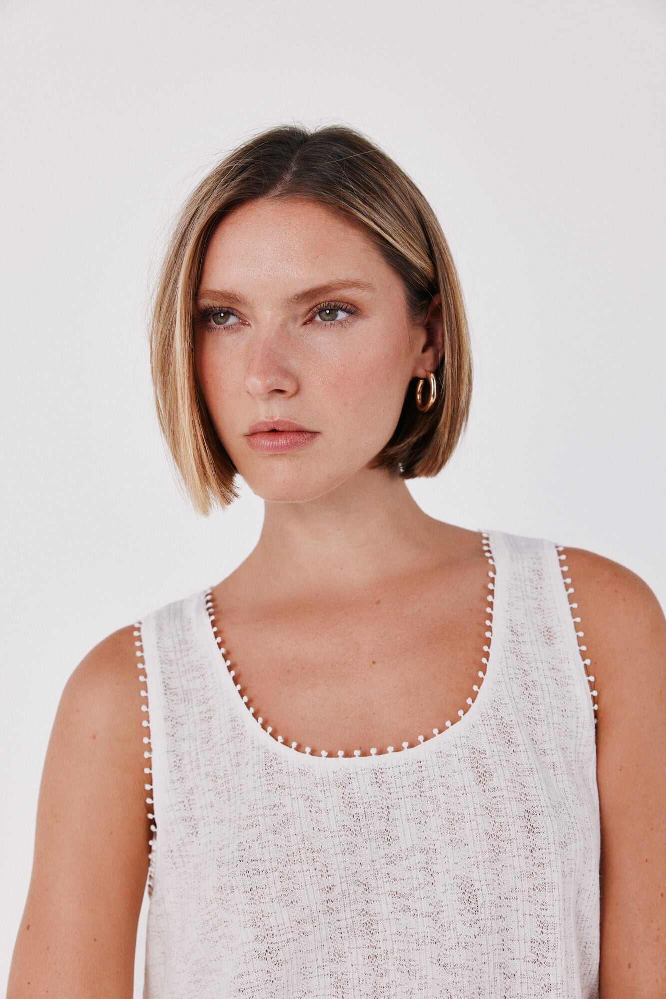 Cortefiel Top de al&ccedil;as com renda Branco
