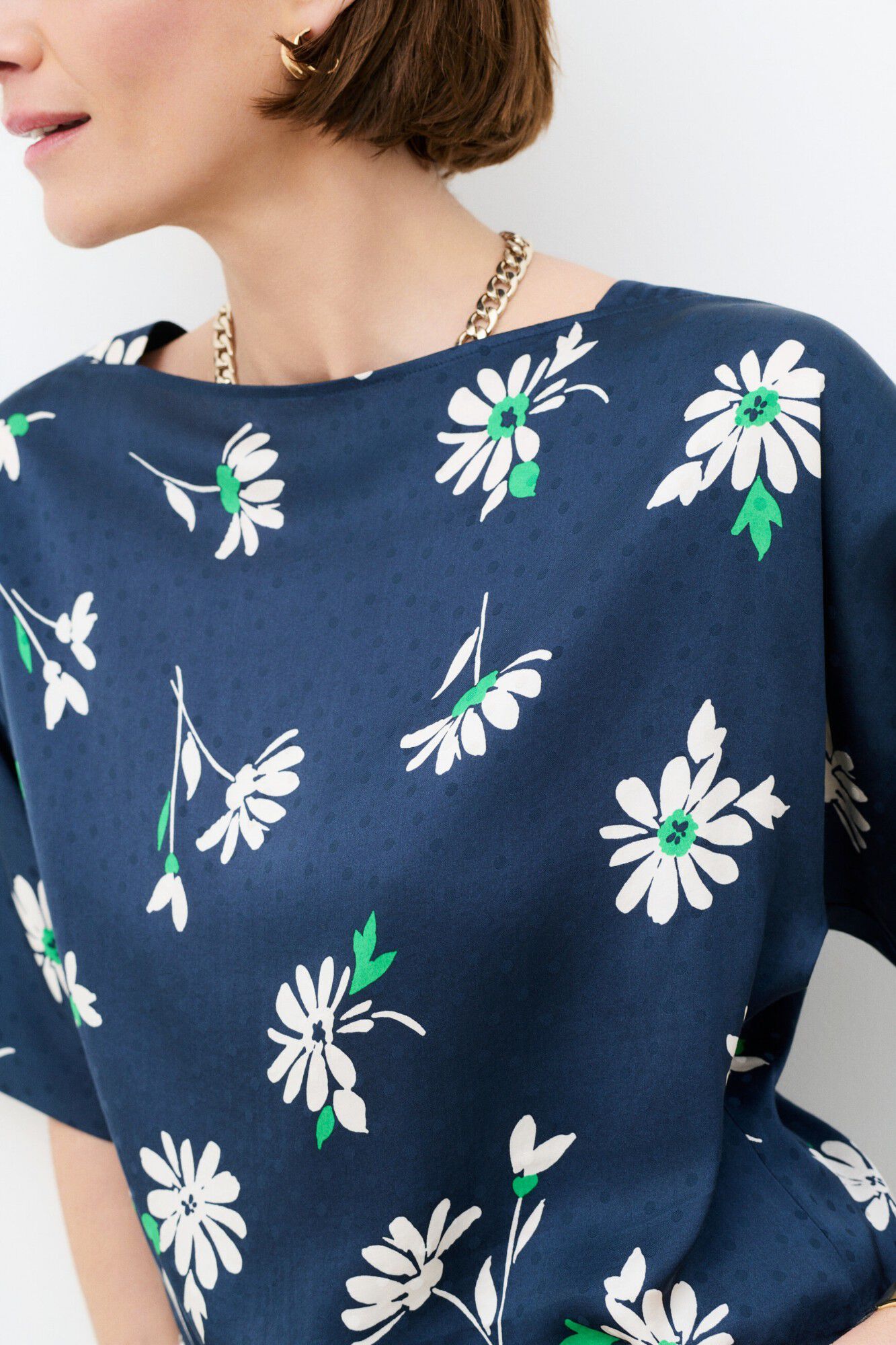 Caroll Cscarf straight cut shirt