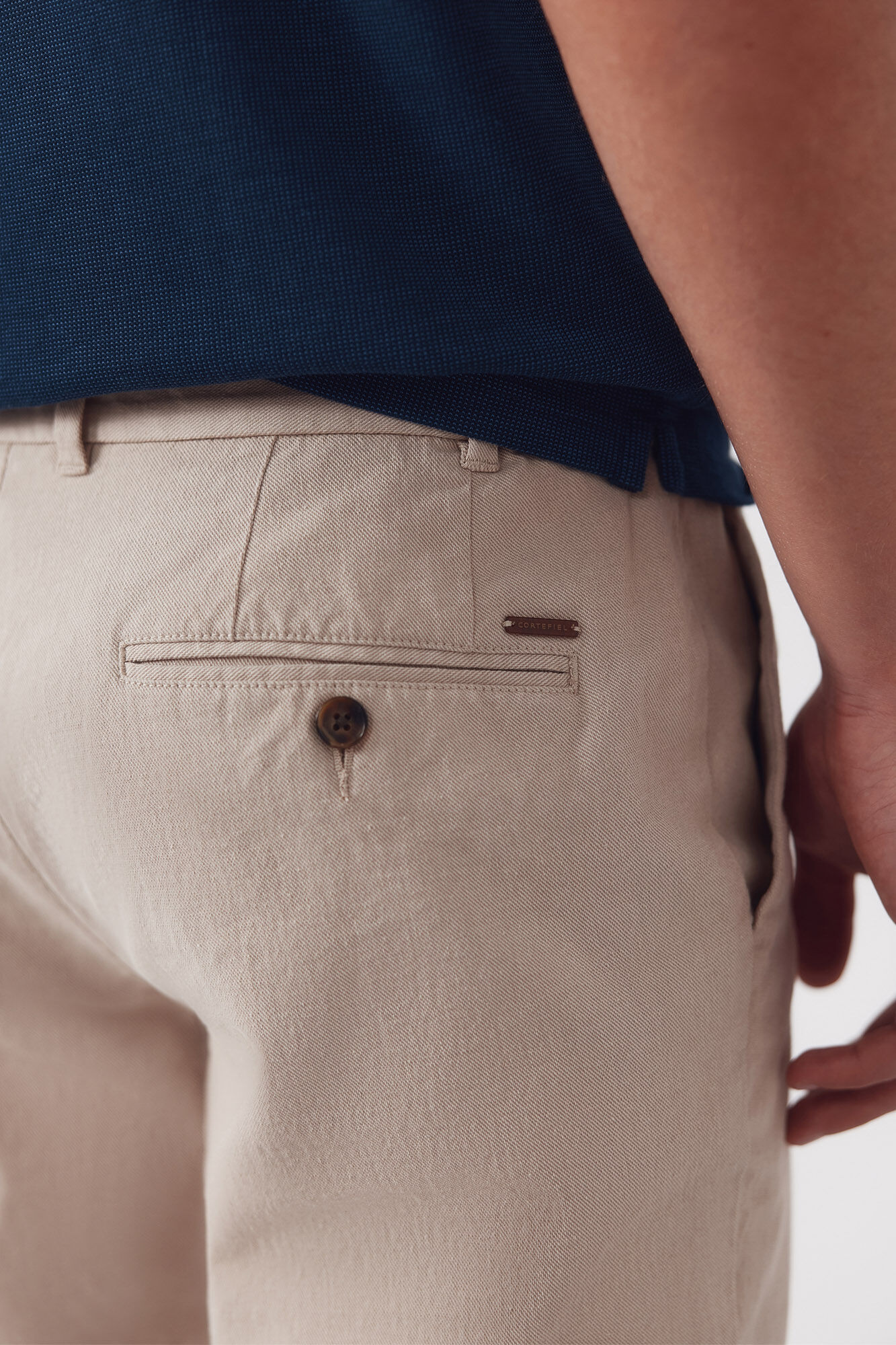 Cortefiel Regular cotton- linen chinos trousers Beige