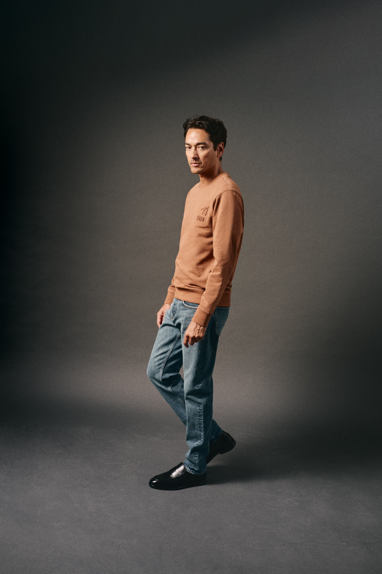 OOTO Sweatshirt com logo em relevo Castanho