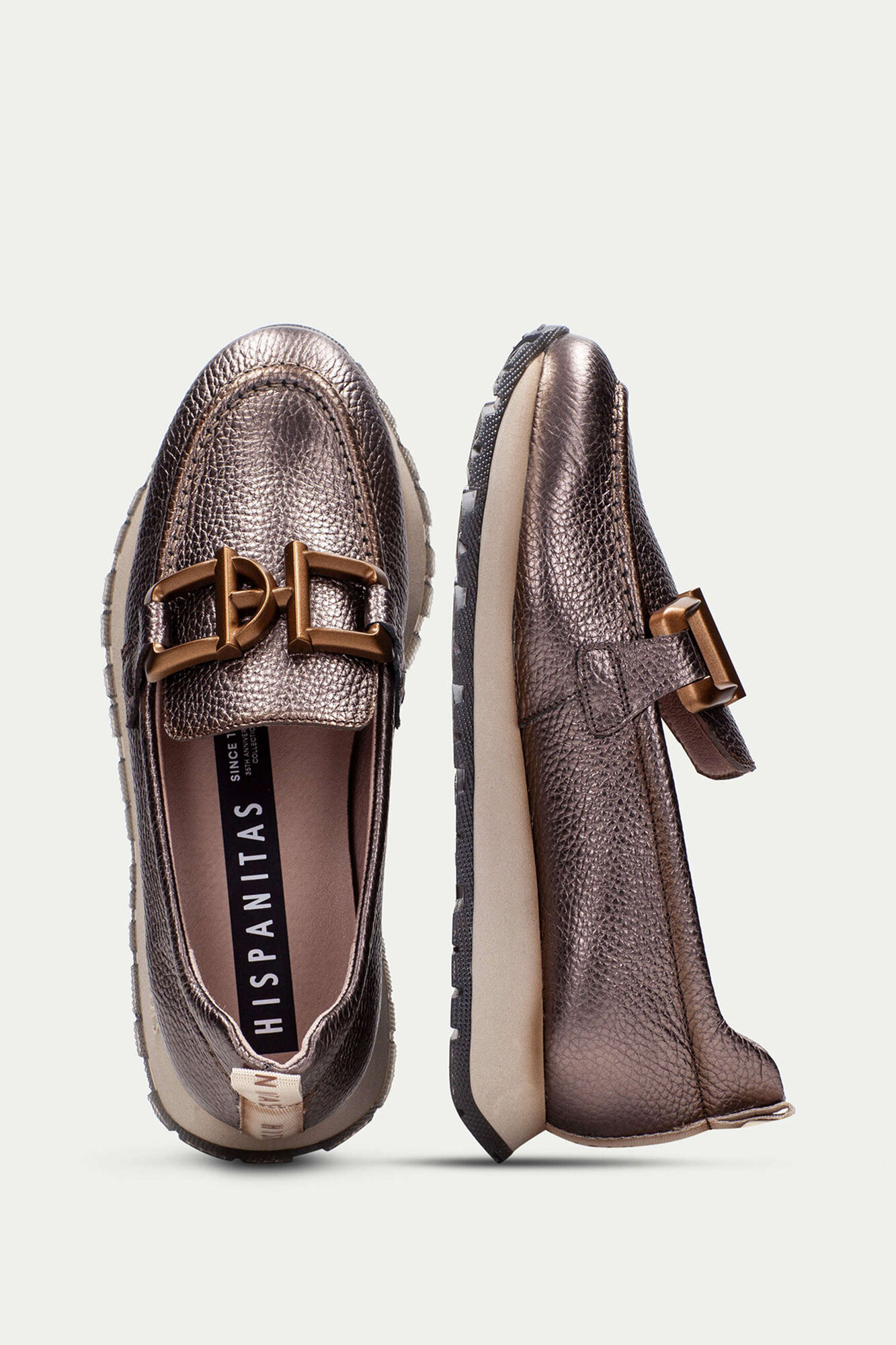 Hispanitas Mocassim esportivo KANSAS com detalhes met&aacute;licos Castanho