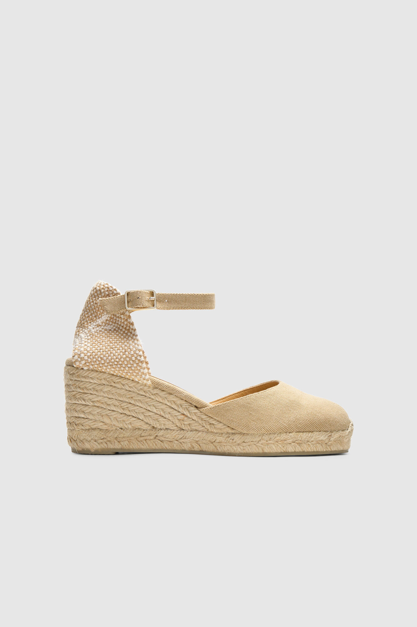 Casta&ntilde;er Carol Alpercata