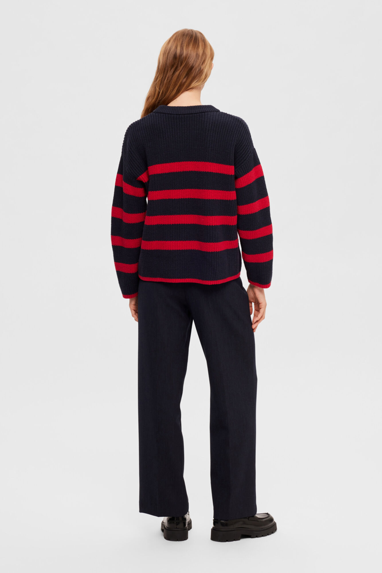 Selected Femme Camisola oversize de riscas e gola redonda. Azul