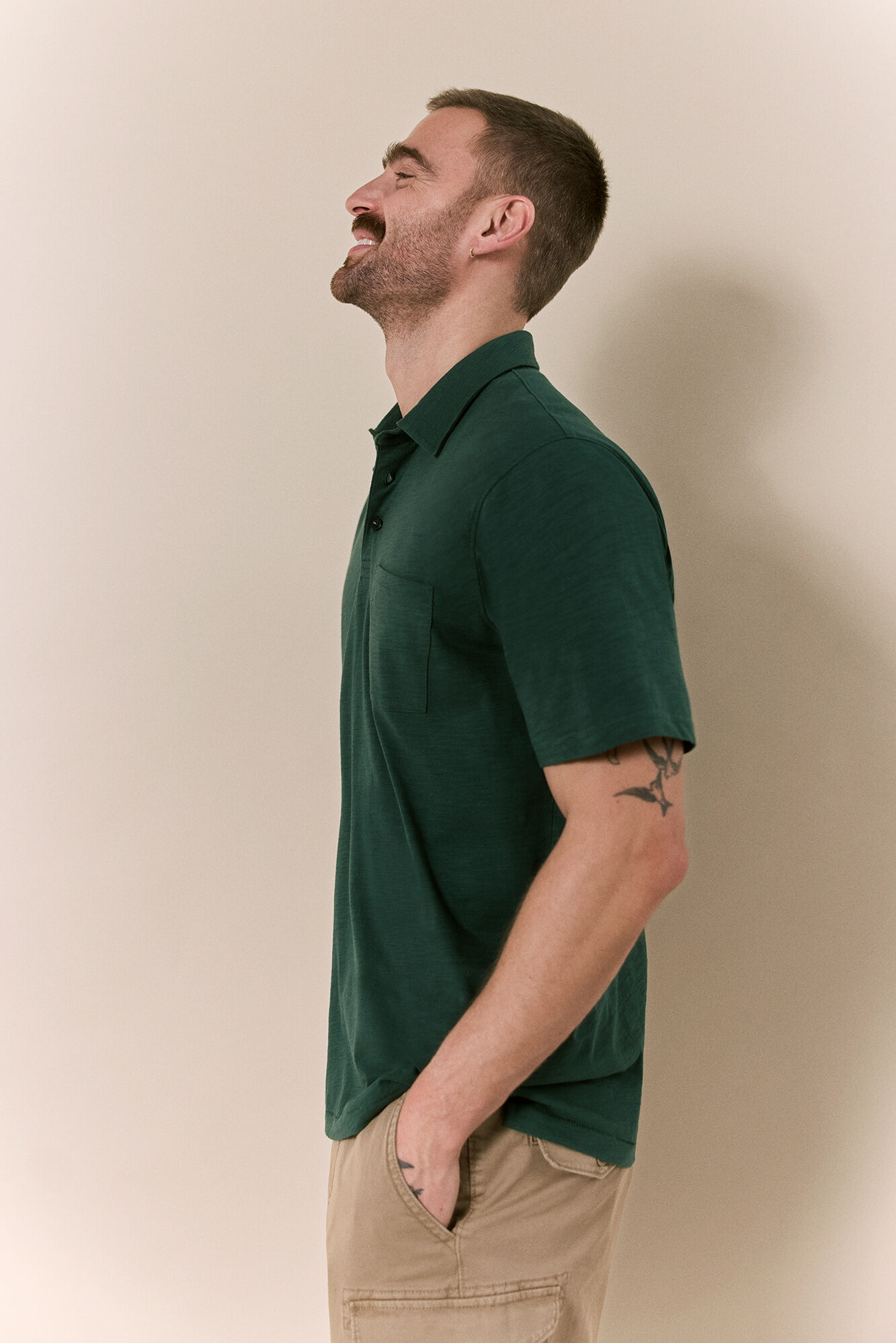 OOTO Polo lavado bordado avi&oacute;n Verde