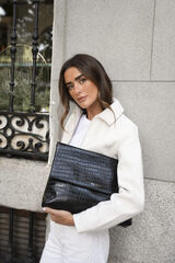 The Code Sobre Angela Black Preto