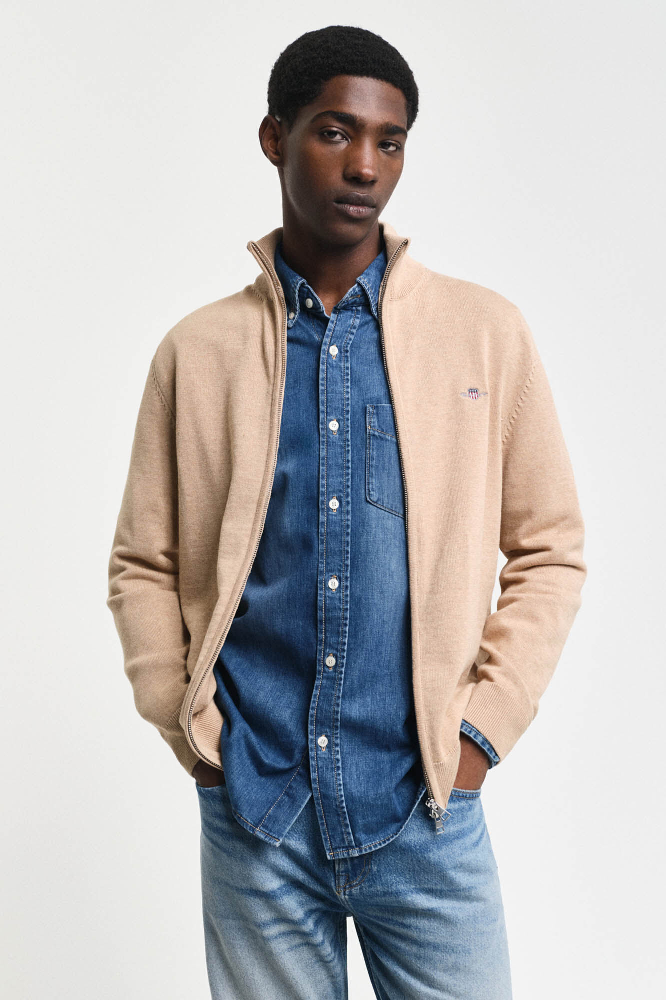 Gant Cardig&atilde; vers&aacute;til Castanho