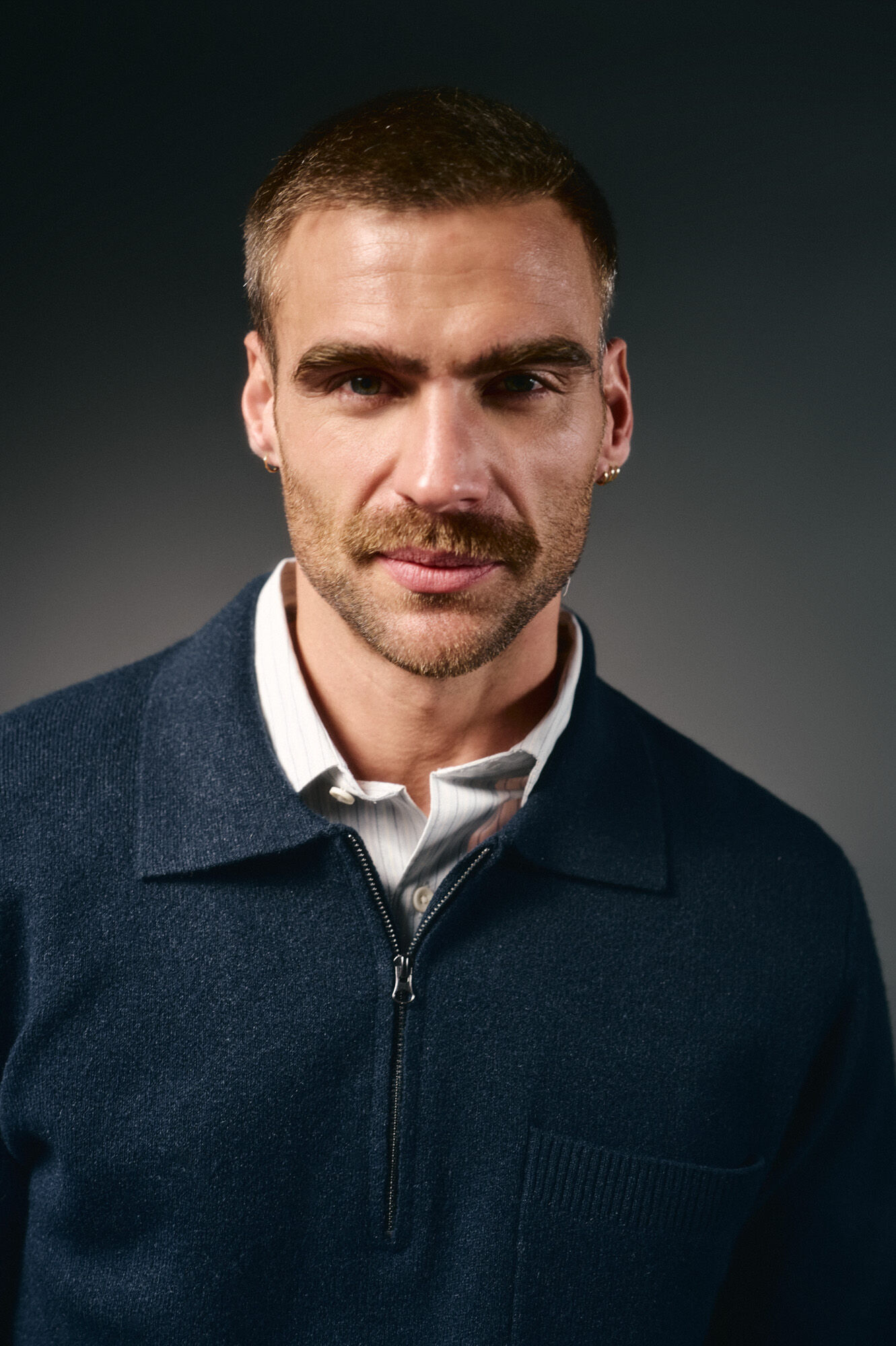 OOTO Jersey cuello polo cremallera y bolsillo Azul marino