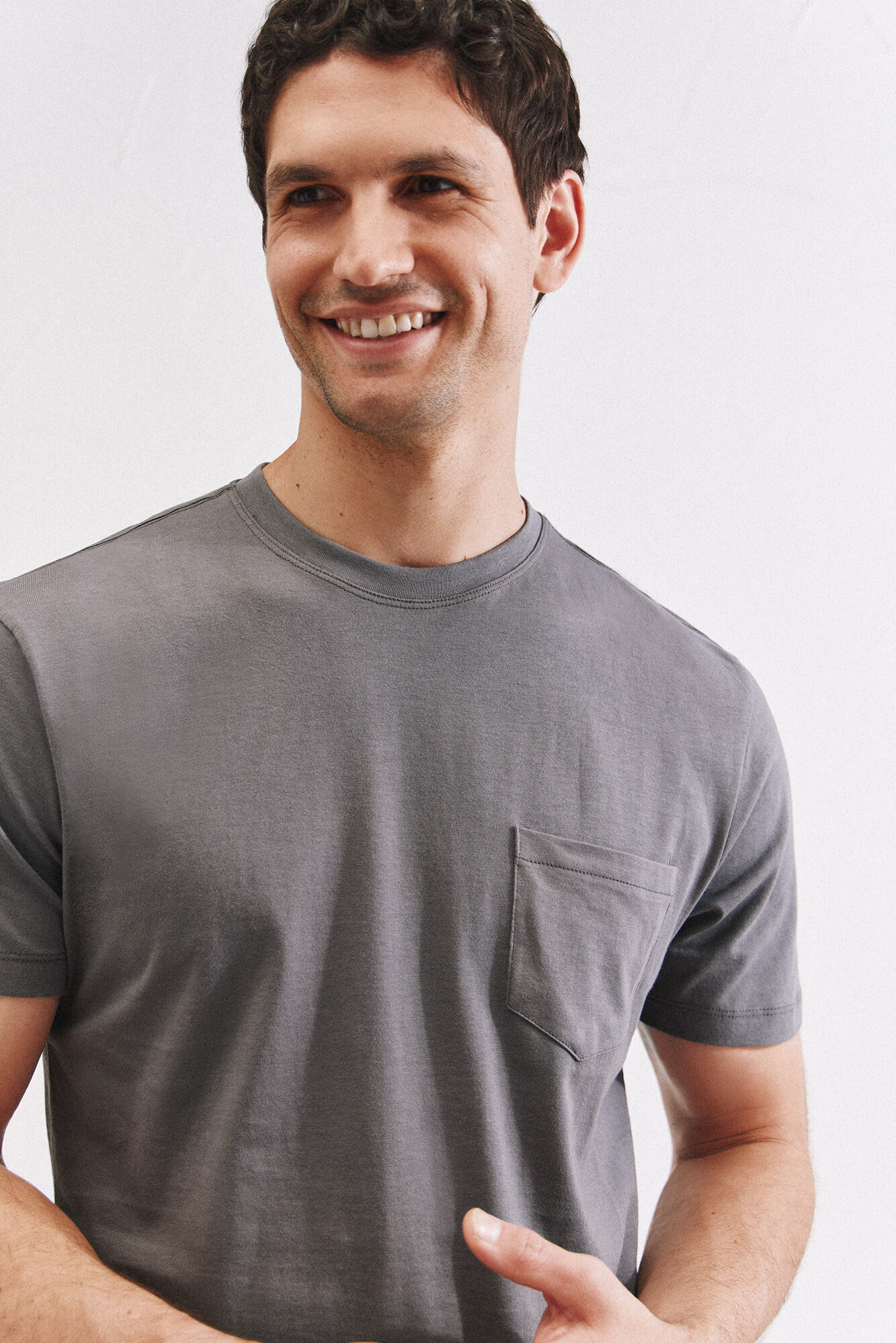 Cortefiel Basic t-shirt with pocket