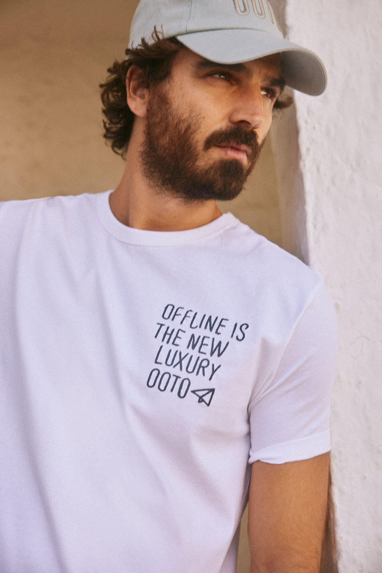 OOTO T-shirt with embroidered OOTO plane White