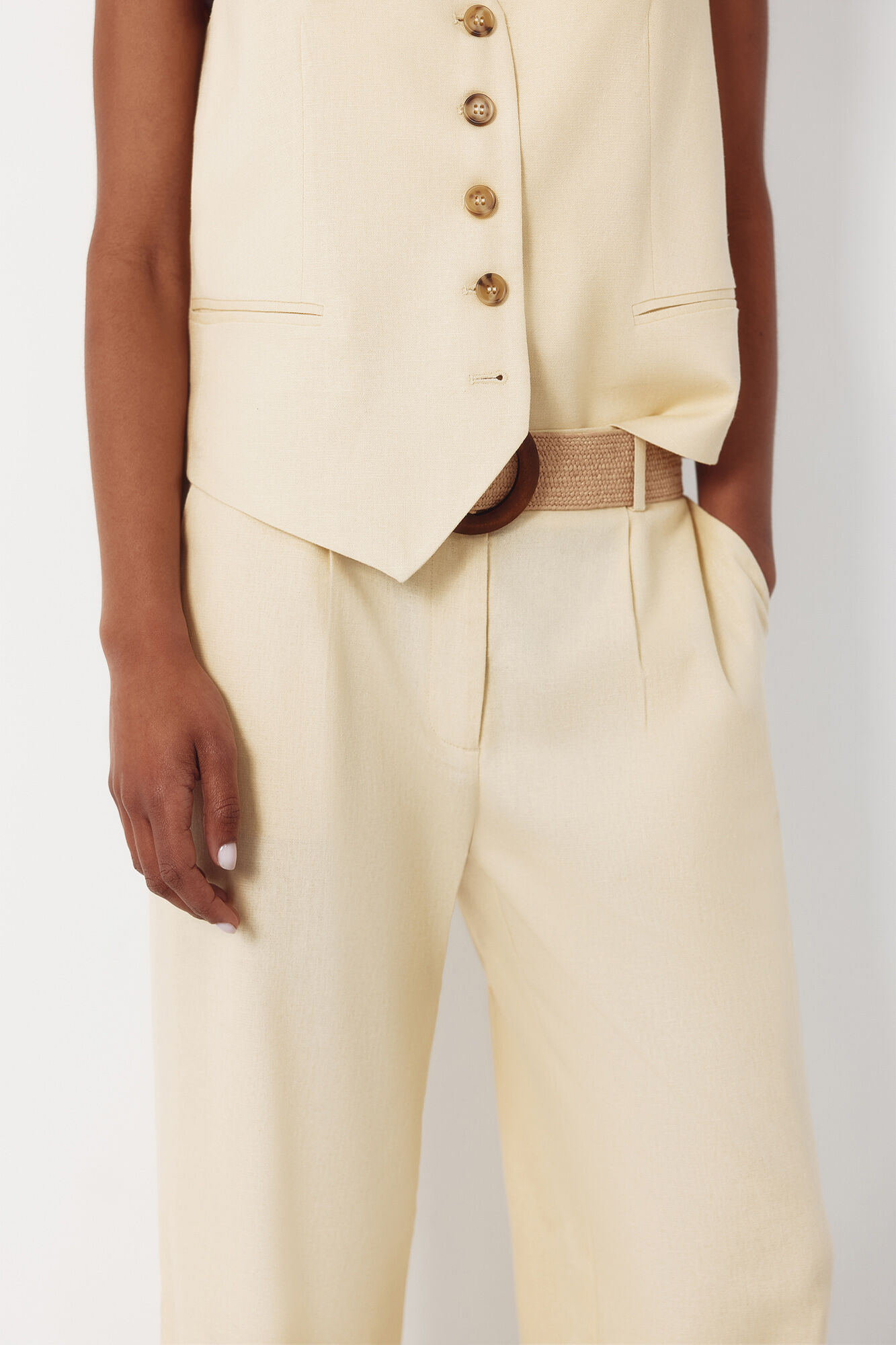 Cortefiel Wide-leg trousers with linen Yellow