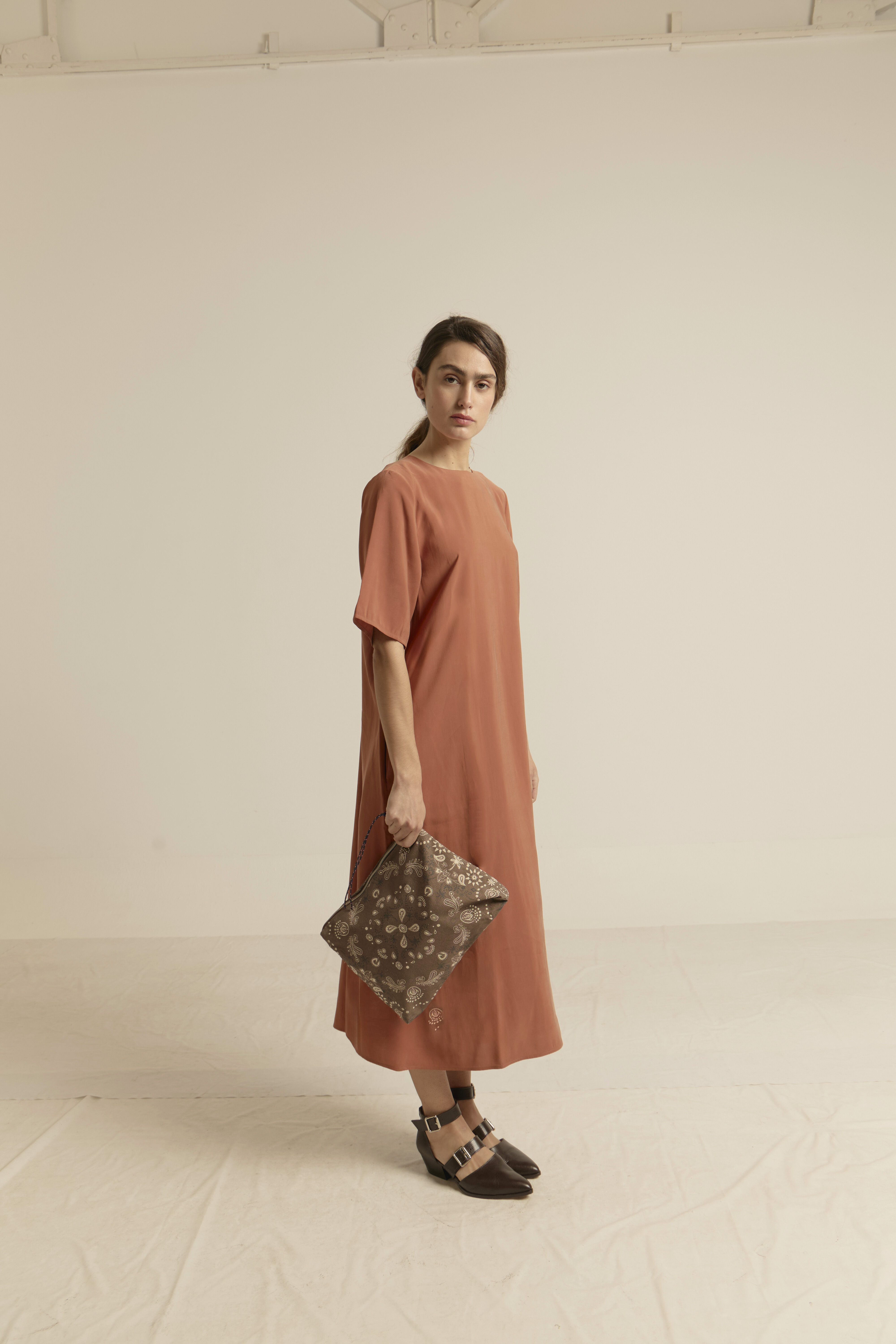 Zubi Mala de m&atilde;o Pouch