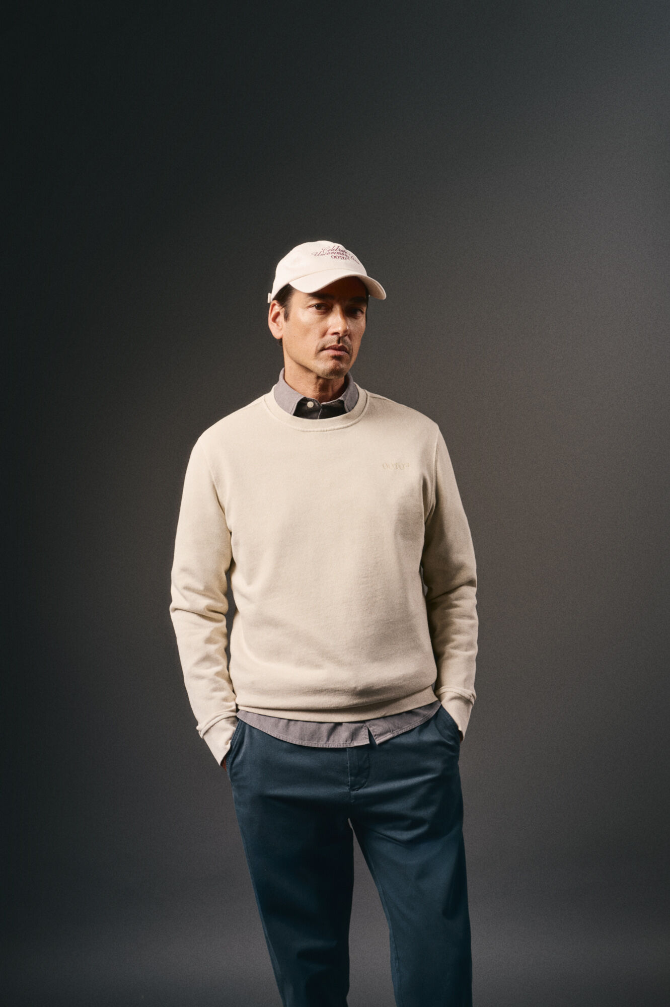 OOTO Sweatshirt b&aacute;sica