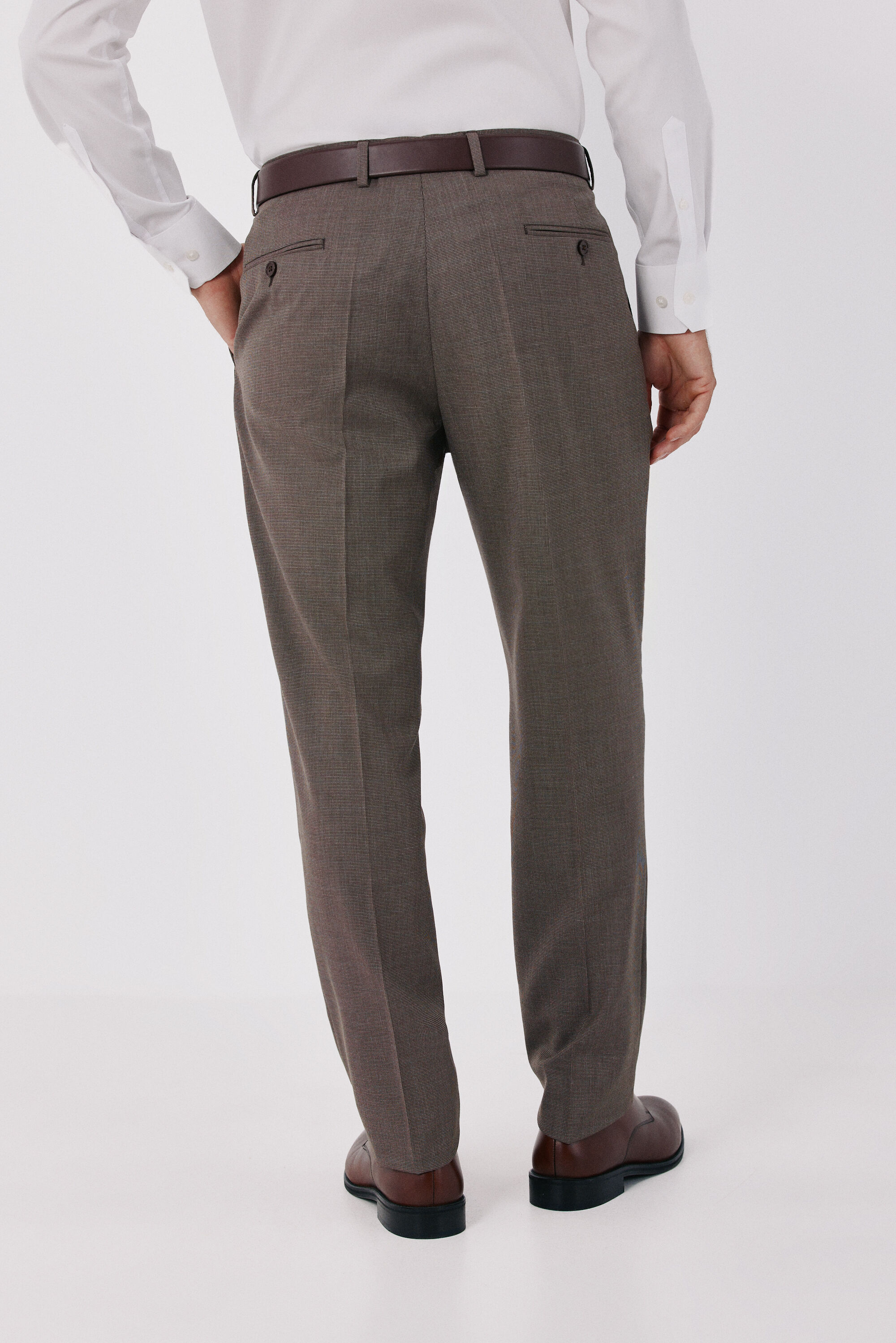 Cortefiel Mole houndstooth XXI Series trousers Brown