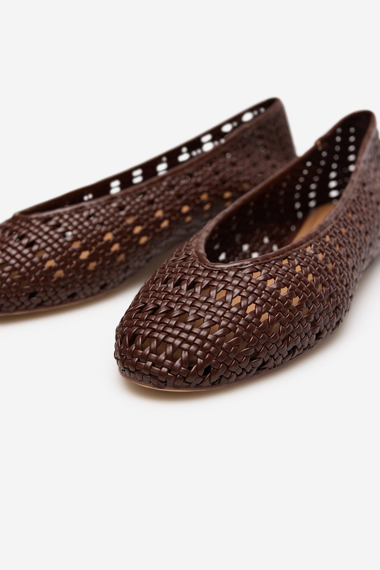 Cortefiel Braided ballerina Dark brown