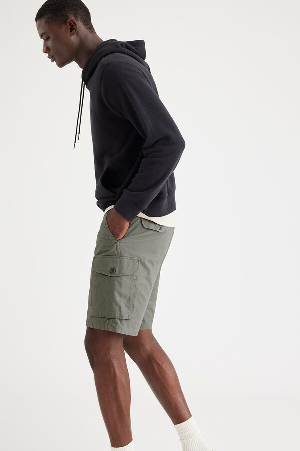 Cortefiel Relaxed-fit cargo Bermuda shorts Green