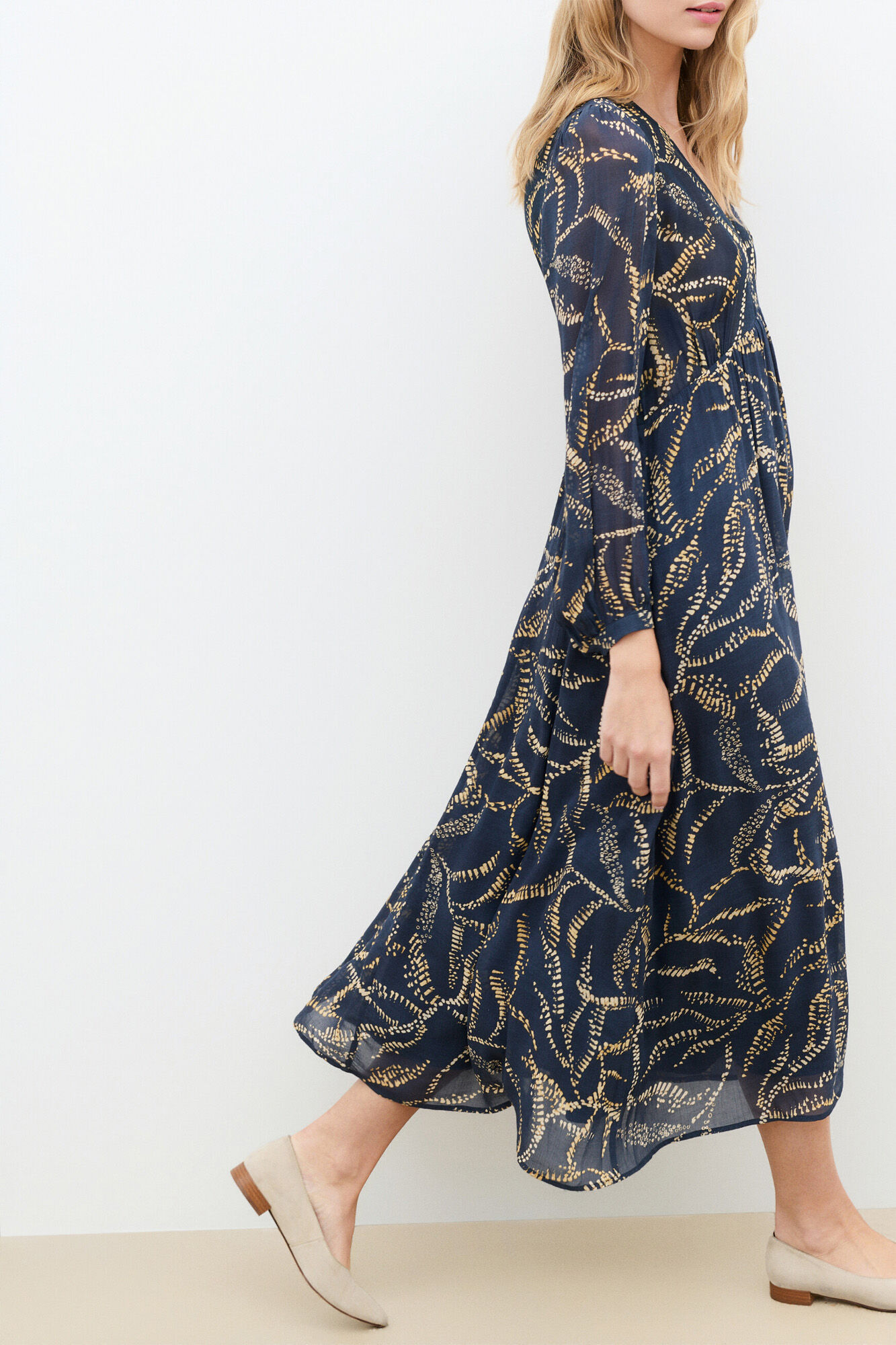 Caroll Vestido midi estampado 100% viscose Cinzento