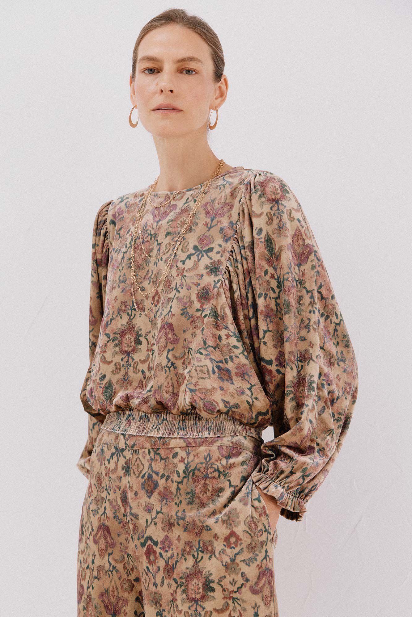 Cortefiel Blusa terciopelo estampada