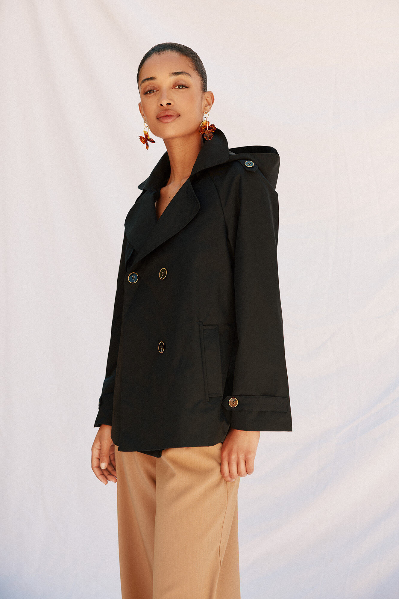 Cortefiel Short flared trench coat Black