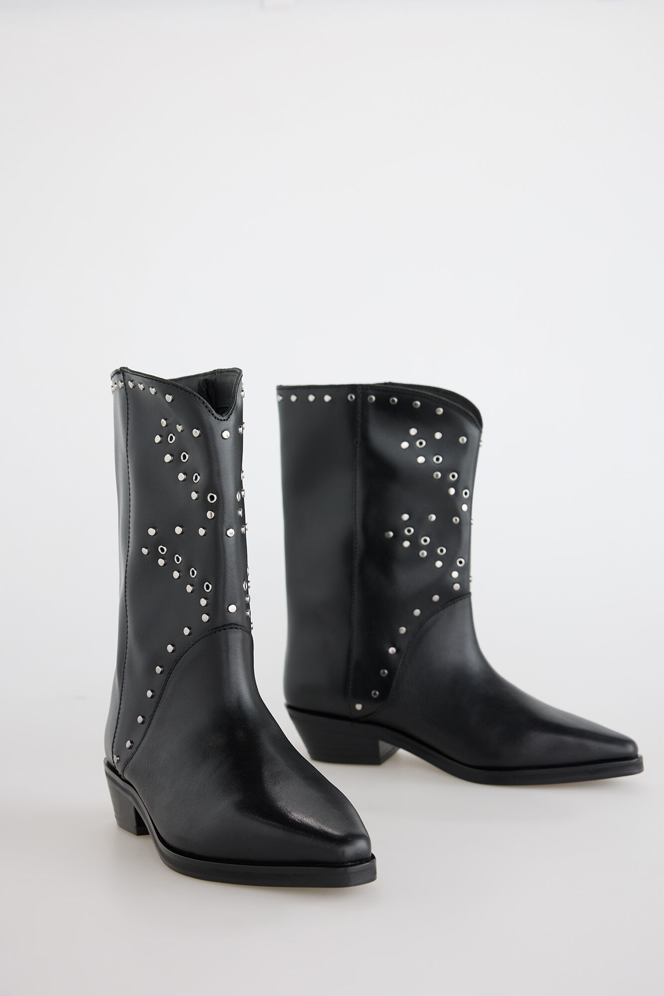 Slowlove Studded leather boot Black