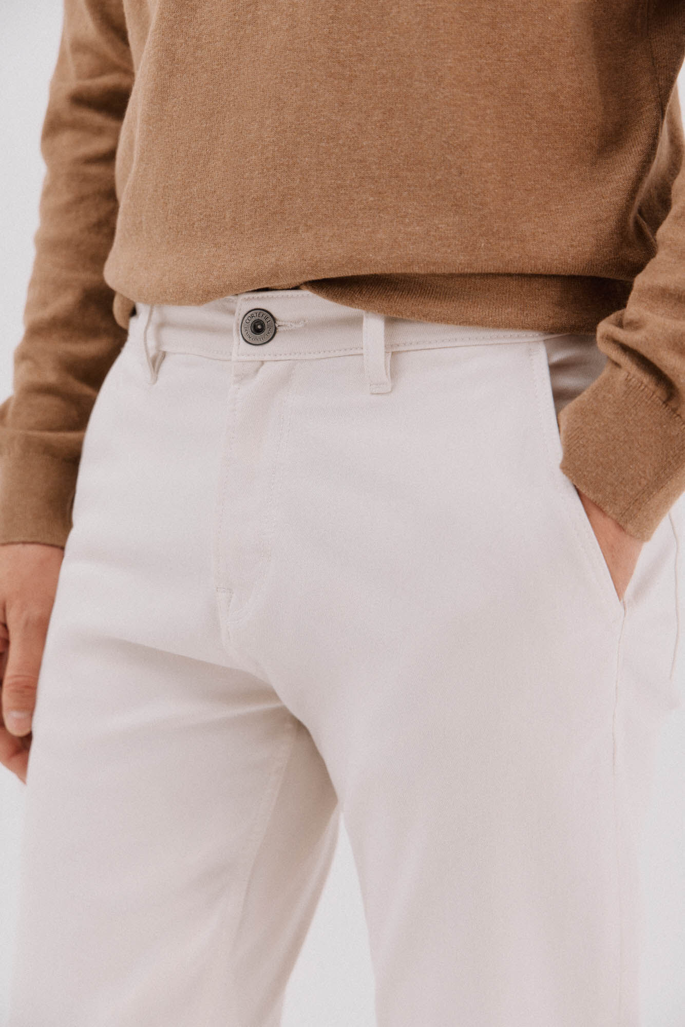 Cortefiel Tapered fit jeans Ivory
