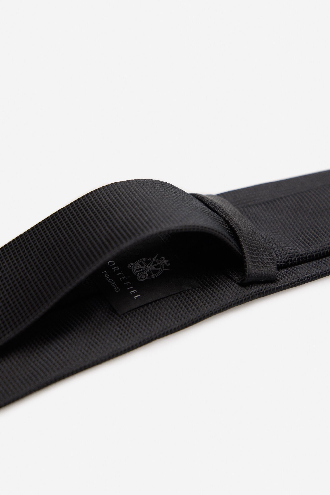 Cortefiel Natural silk tie Black