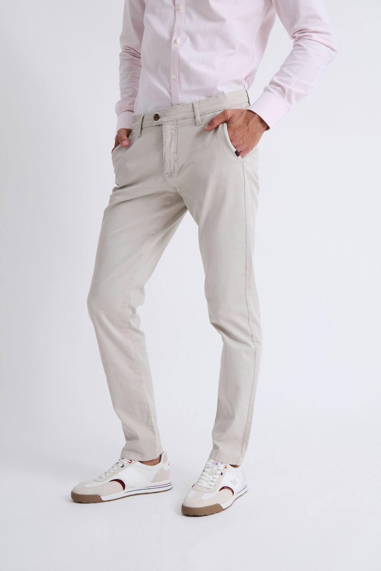 Williot Pantal&oacute;n Chino Slim Beige