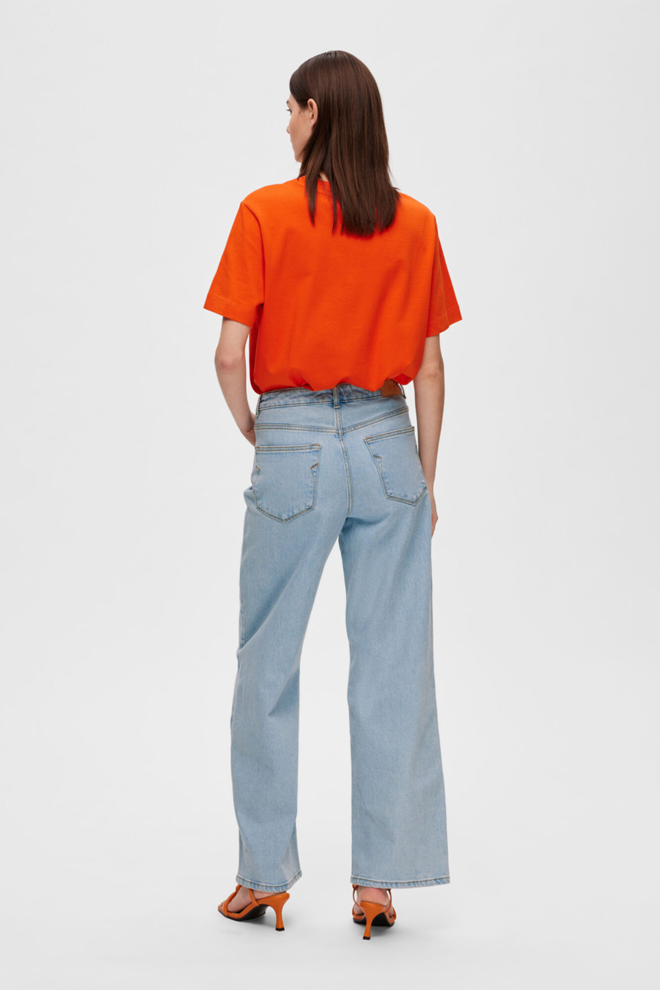 Selected Pantal&oacute;n vaquero Wide Leg confeccionado con algod&oacute;n org&aacute;nico Azul