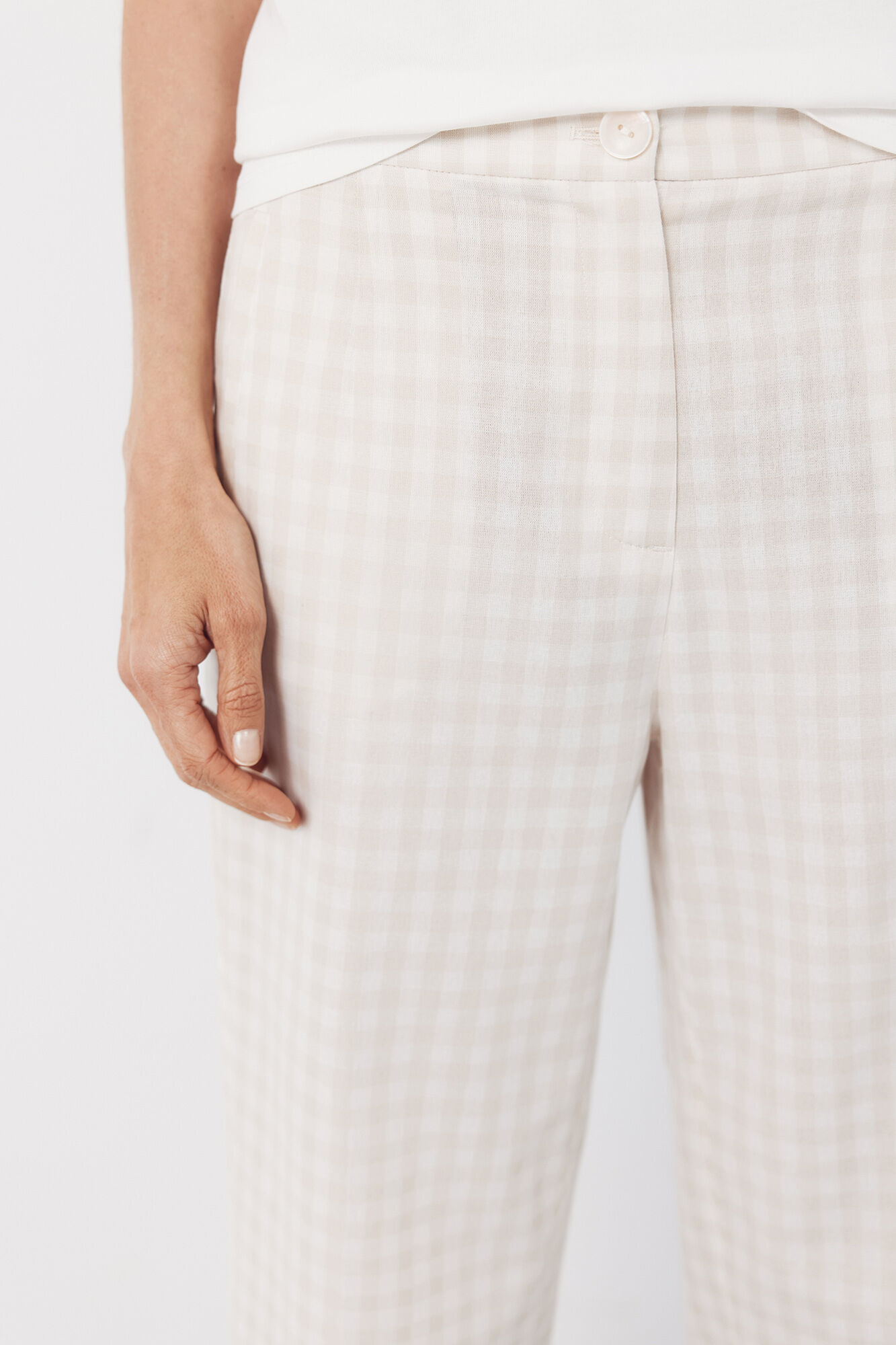 Cortefiel Pantal&oacute;n de vichy Estampado blanco