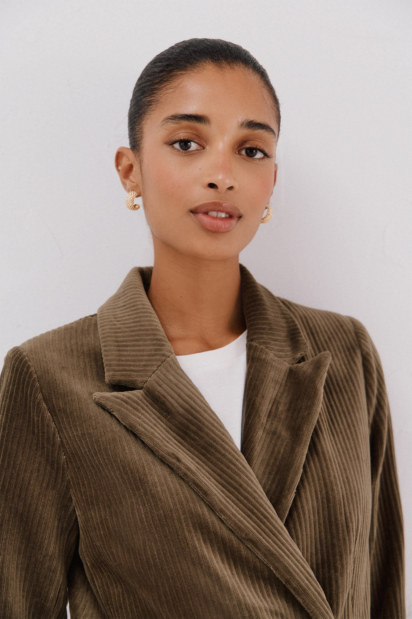 Cortefiel Blazer feminino de veludo Verde