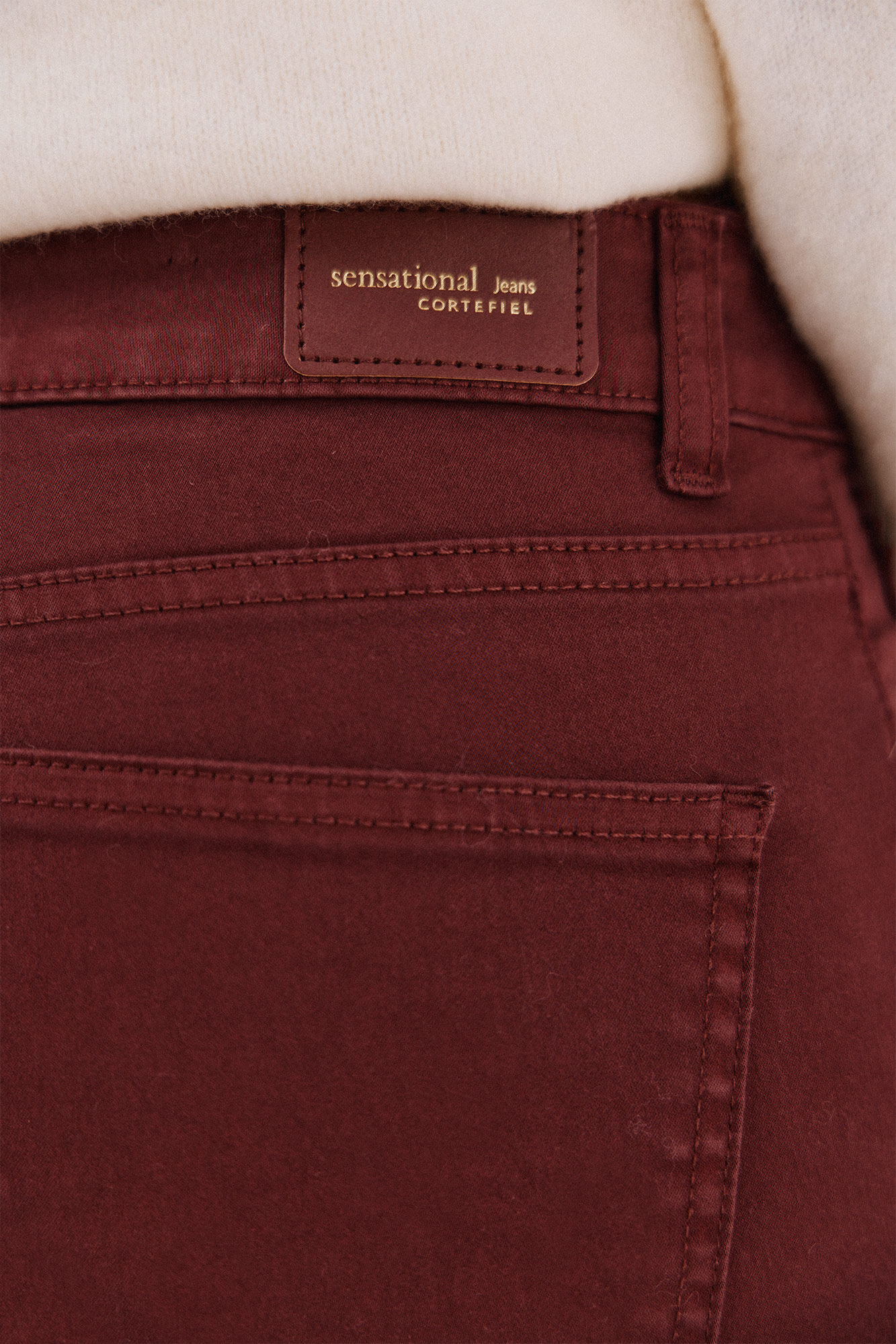 Cortefiel Sensational color pants Maroon