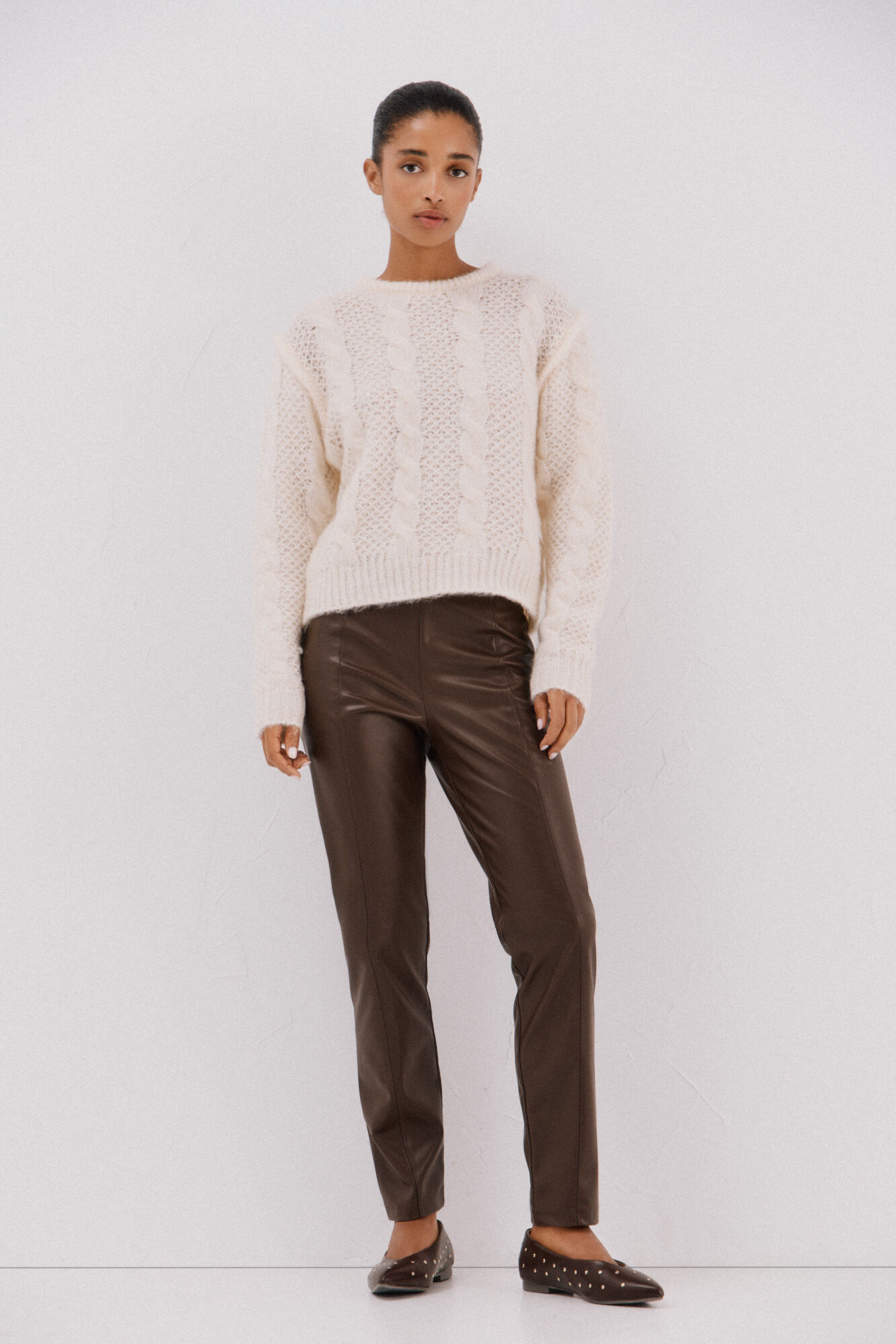 Cortefiel Su&eacute;ter de oitos malha. Ecru