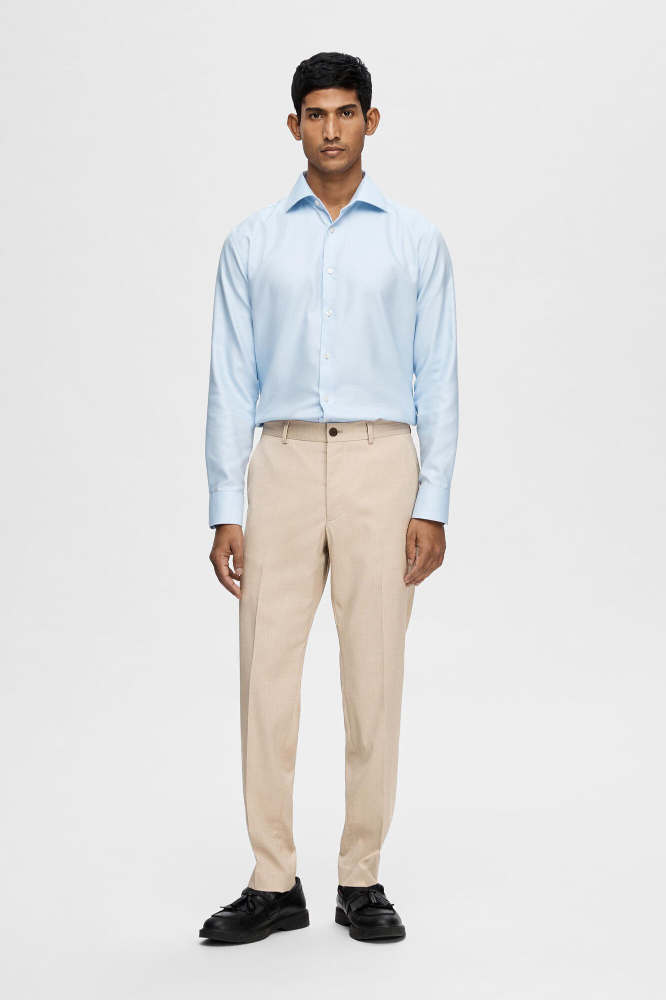 Selected Cal&ccedil;as de fato Slim Fit confecionadas com materiais reciclados Castanho