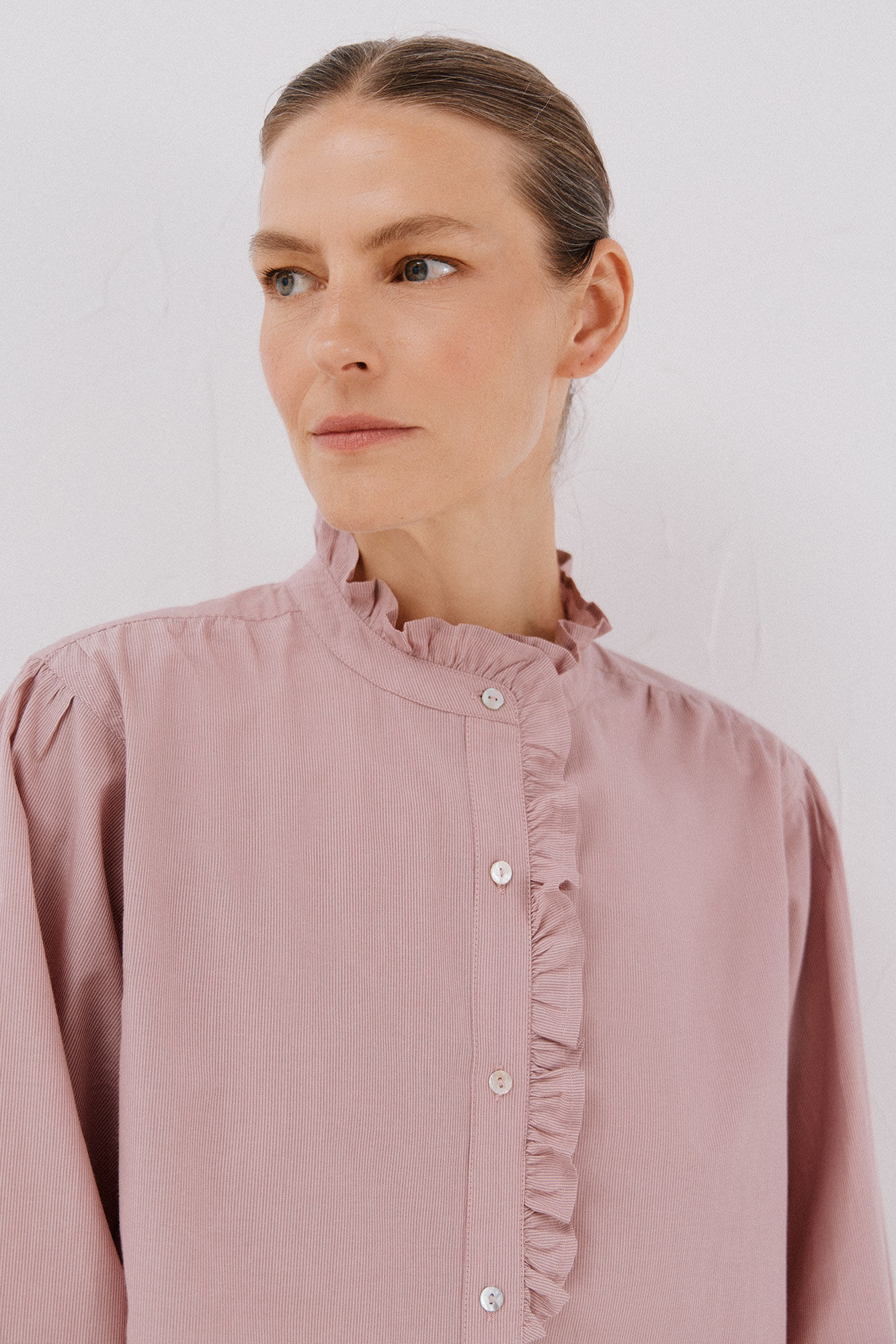 Cortefiel Blusa rayas cuello volantes Rosa